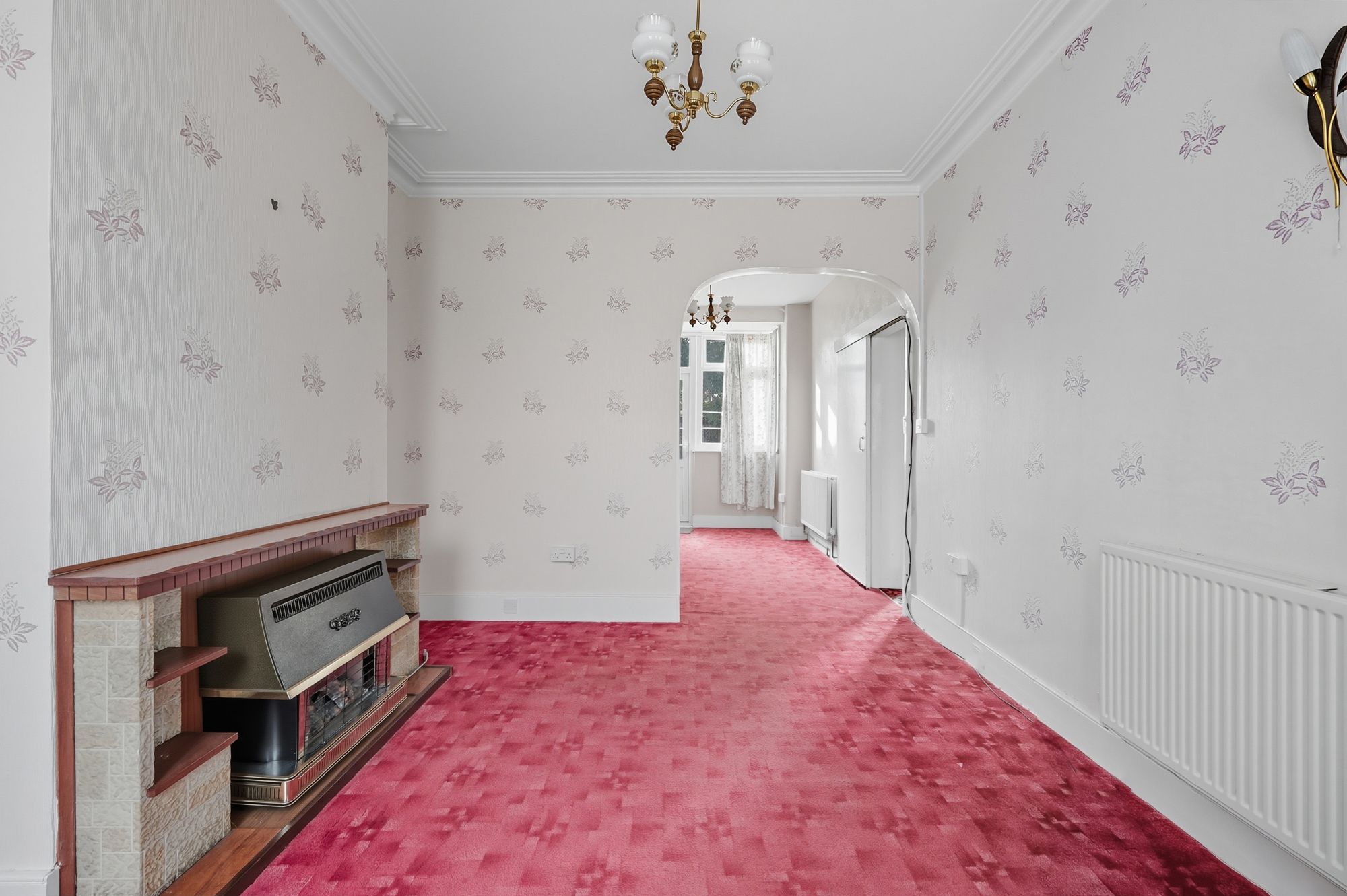 3 bed terraced house for sale in Henniker Gardens, London, E6  - Property Image 3