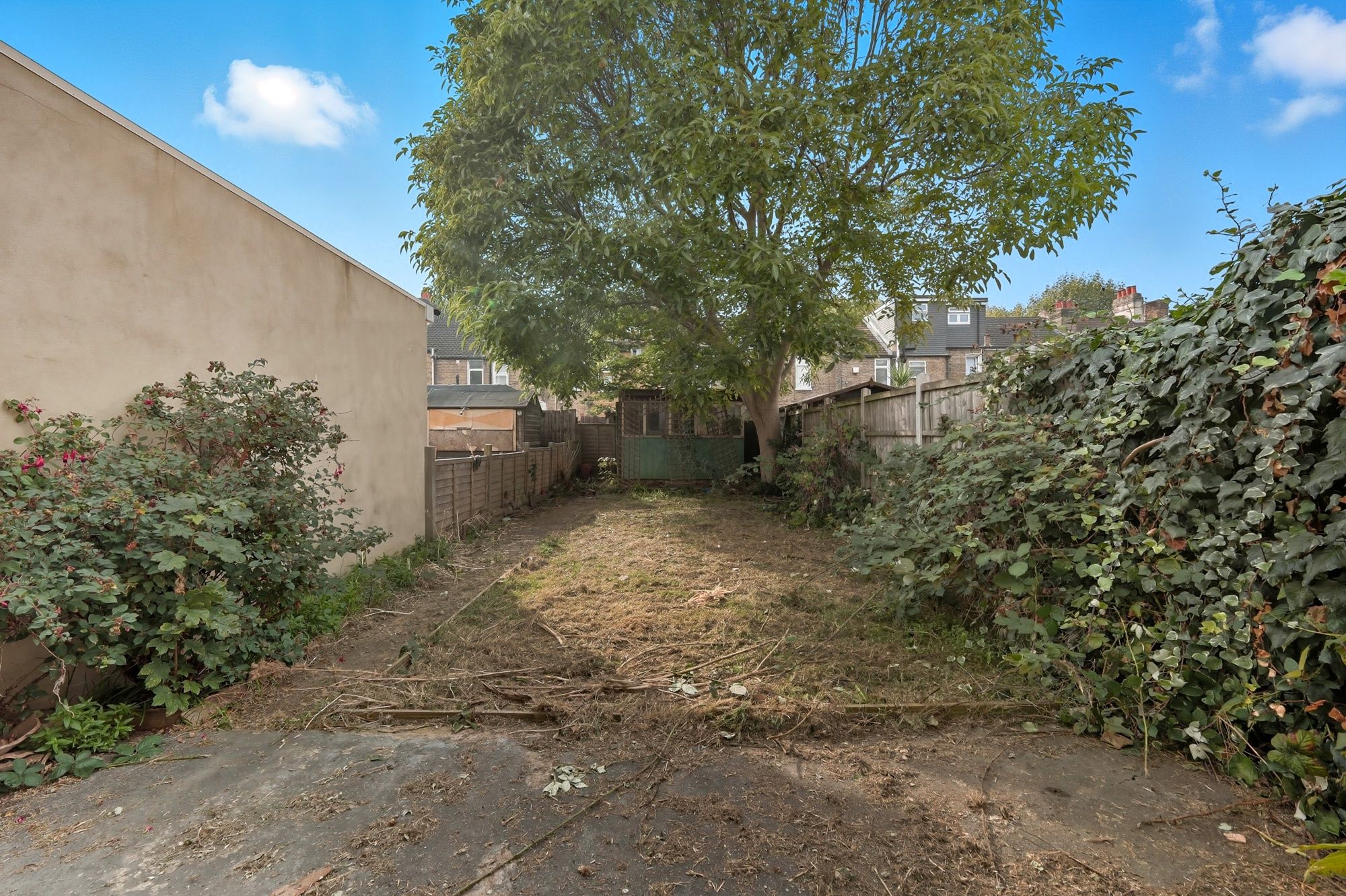 3 bed terraced house for sale in Henniker Gardens, London, E6 20