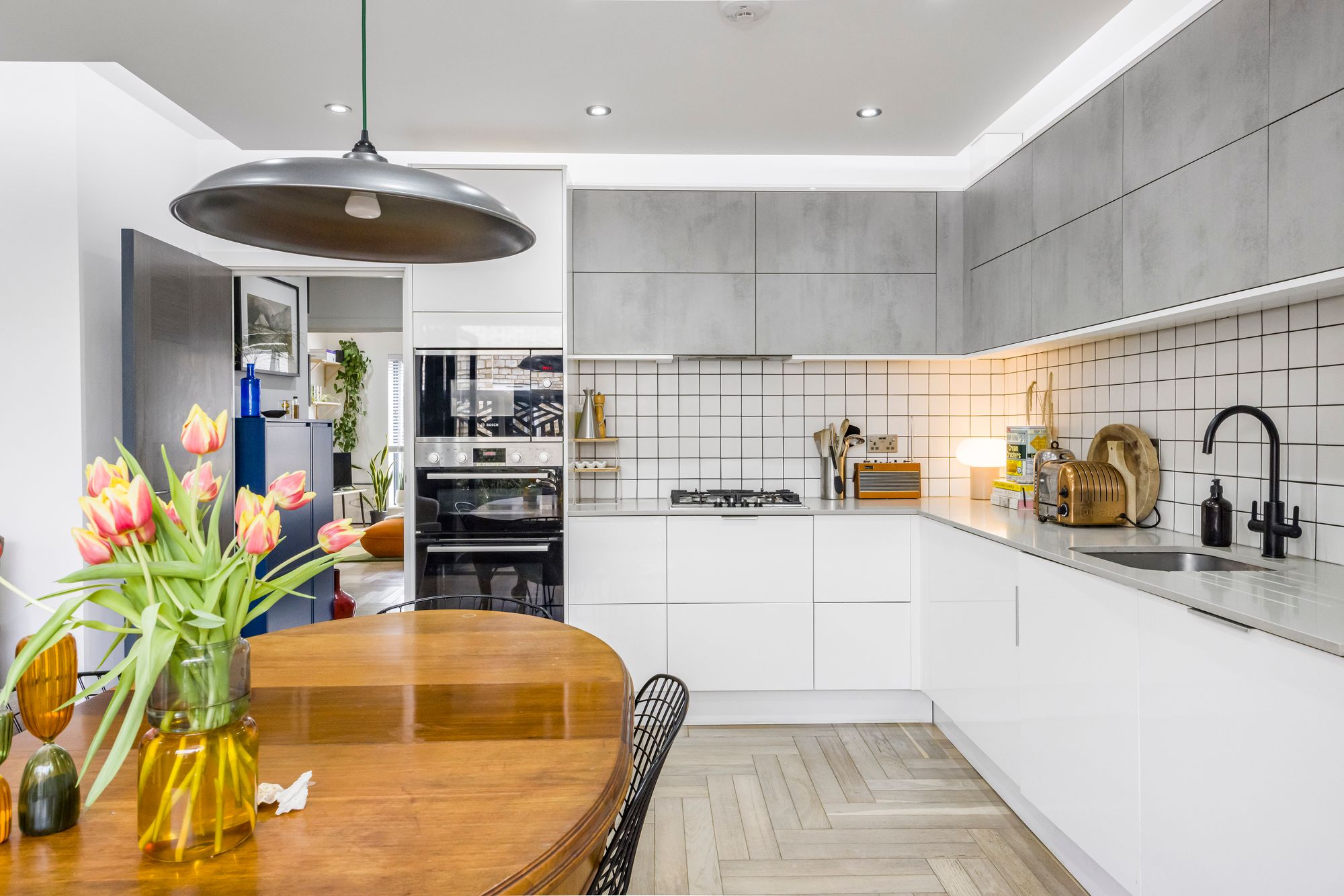 2 bed apartment for sale in Smithys Mews, London, E10  - Property Image 2