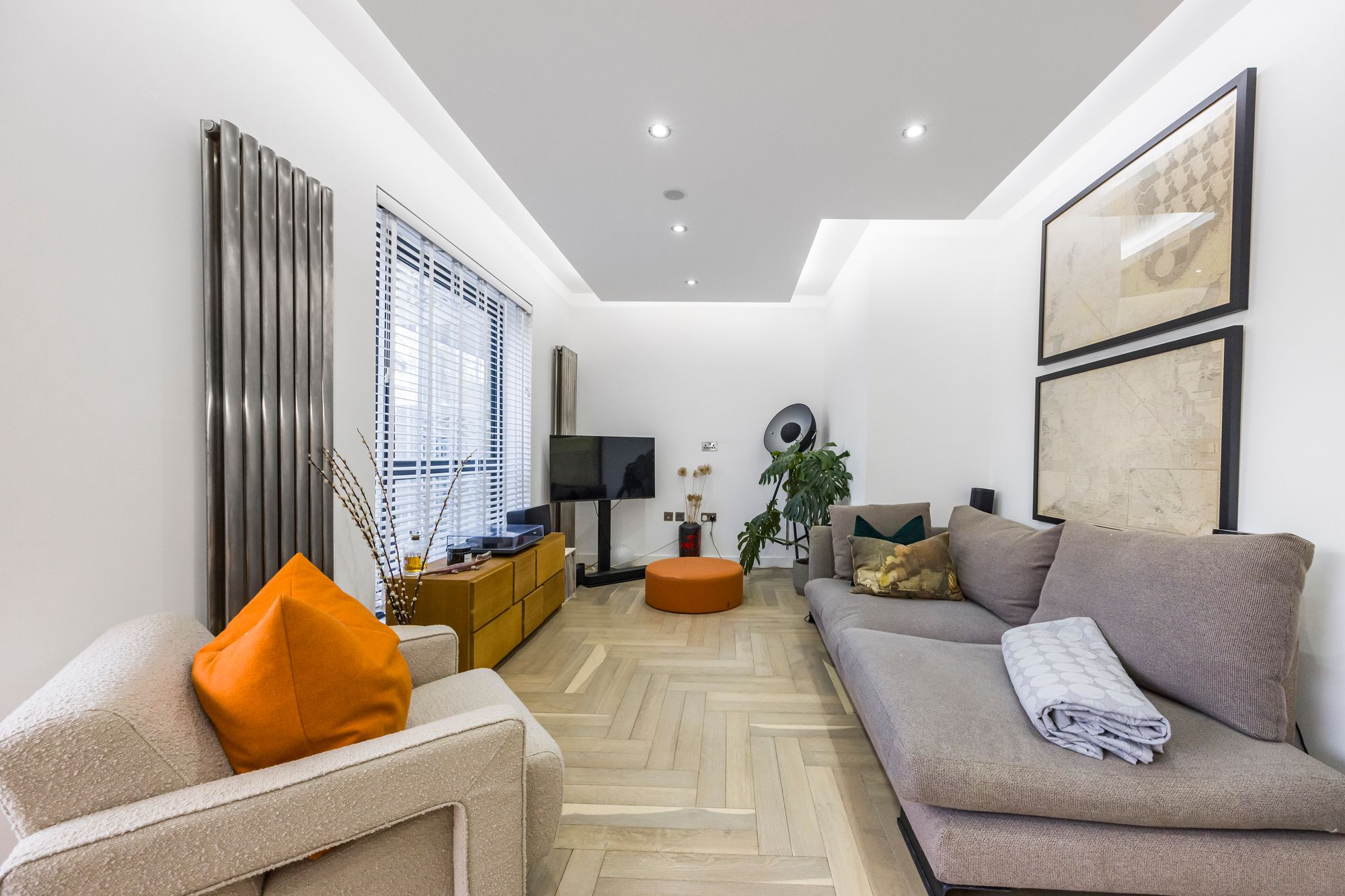 2 bed apartment for sale in Smithys Mews, London, E10  - Property Image 8