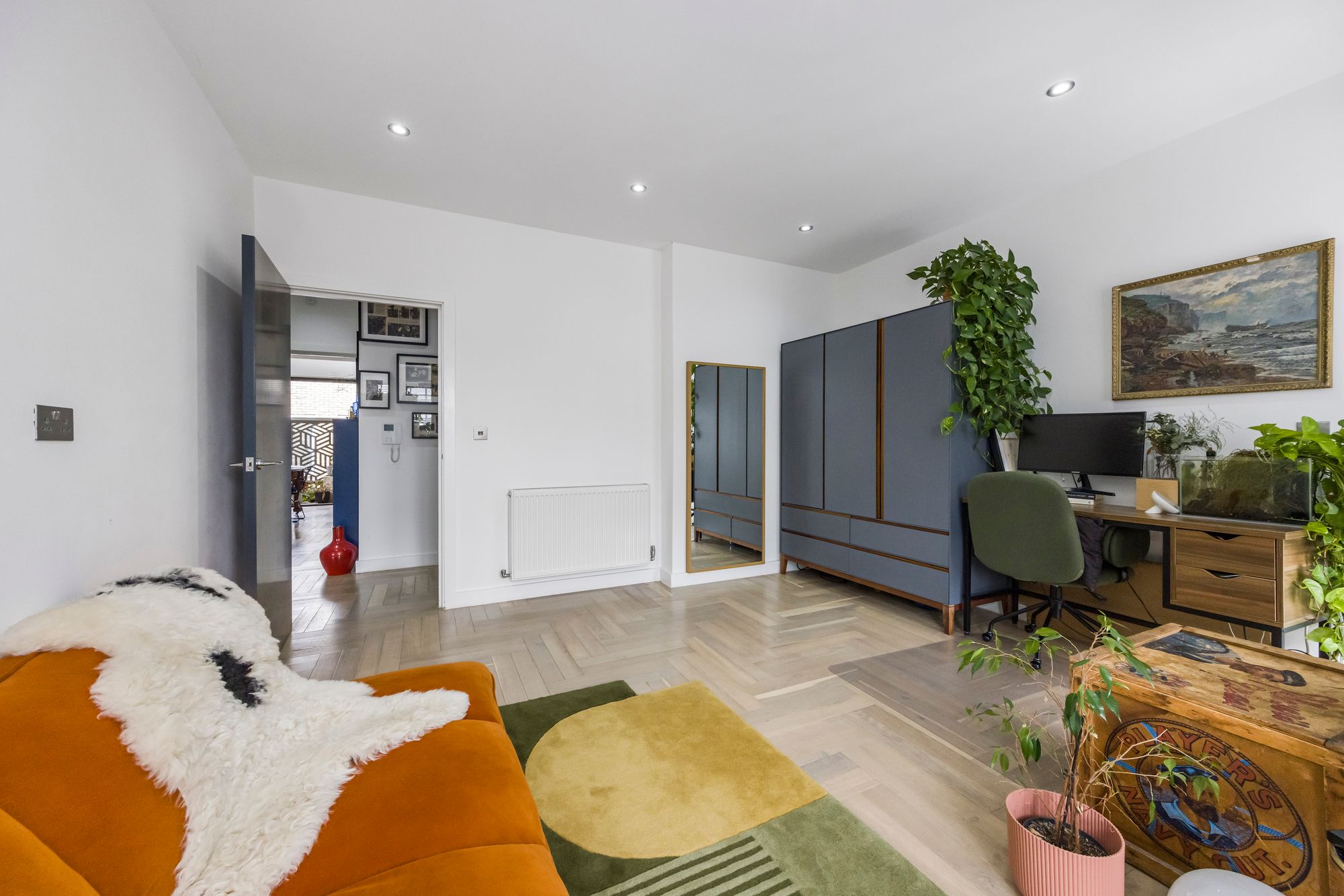 2 bed apartment for sale in Smithys Mews, London, E10  - Property Image 7
