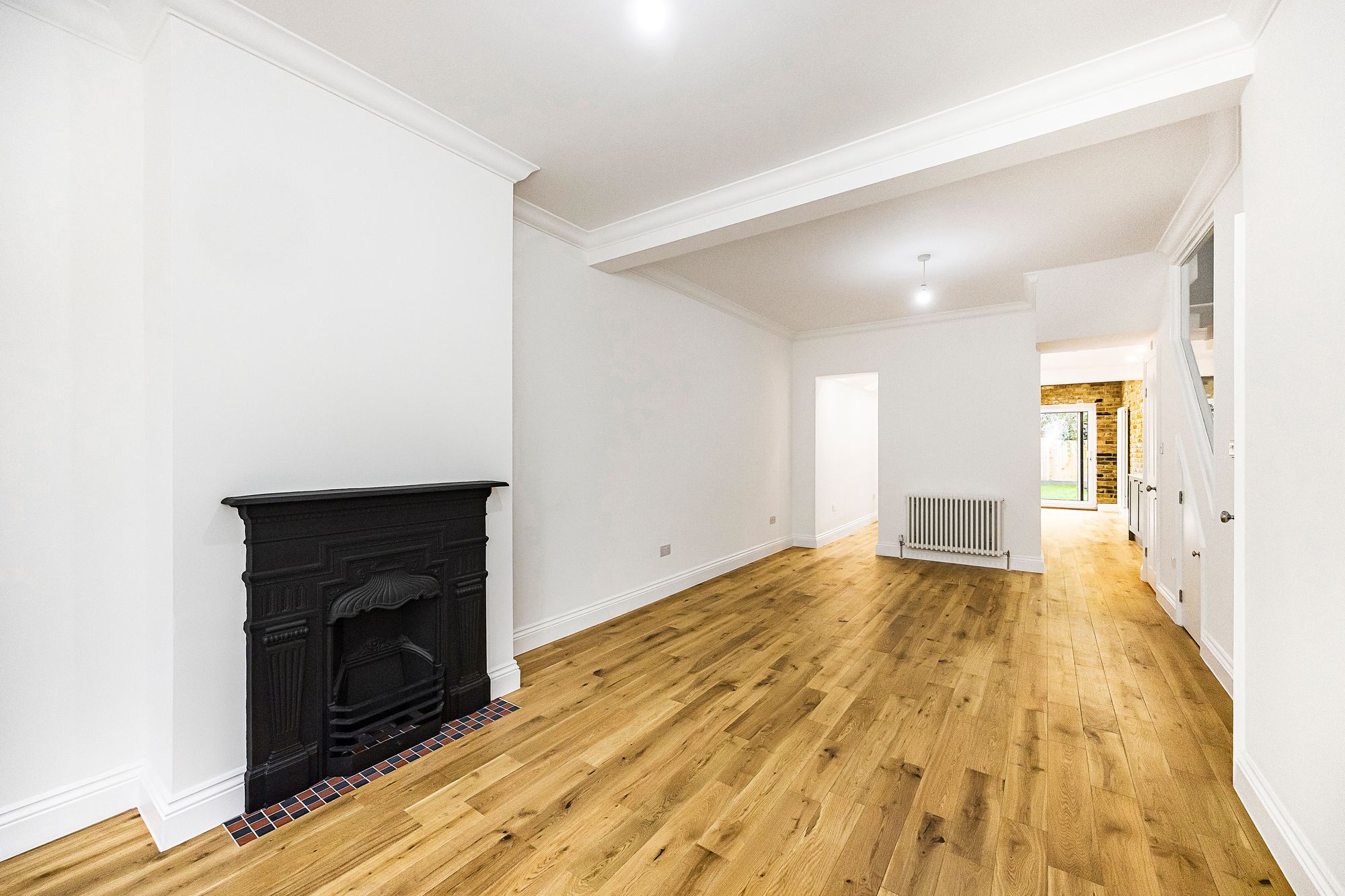 4 bed terraced house for sale in Balmoral Road, London  - Property Image 9