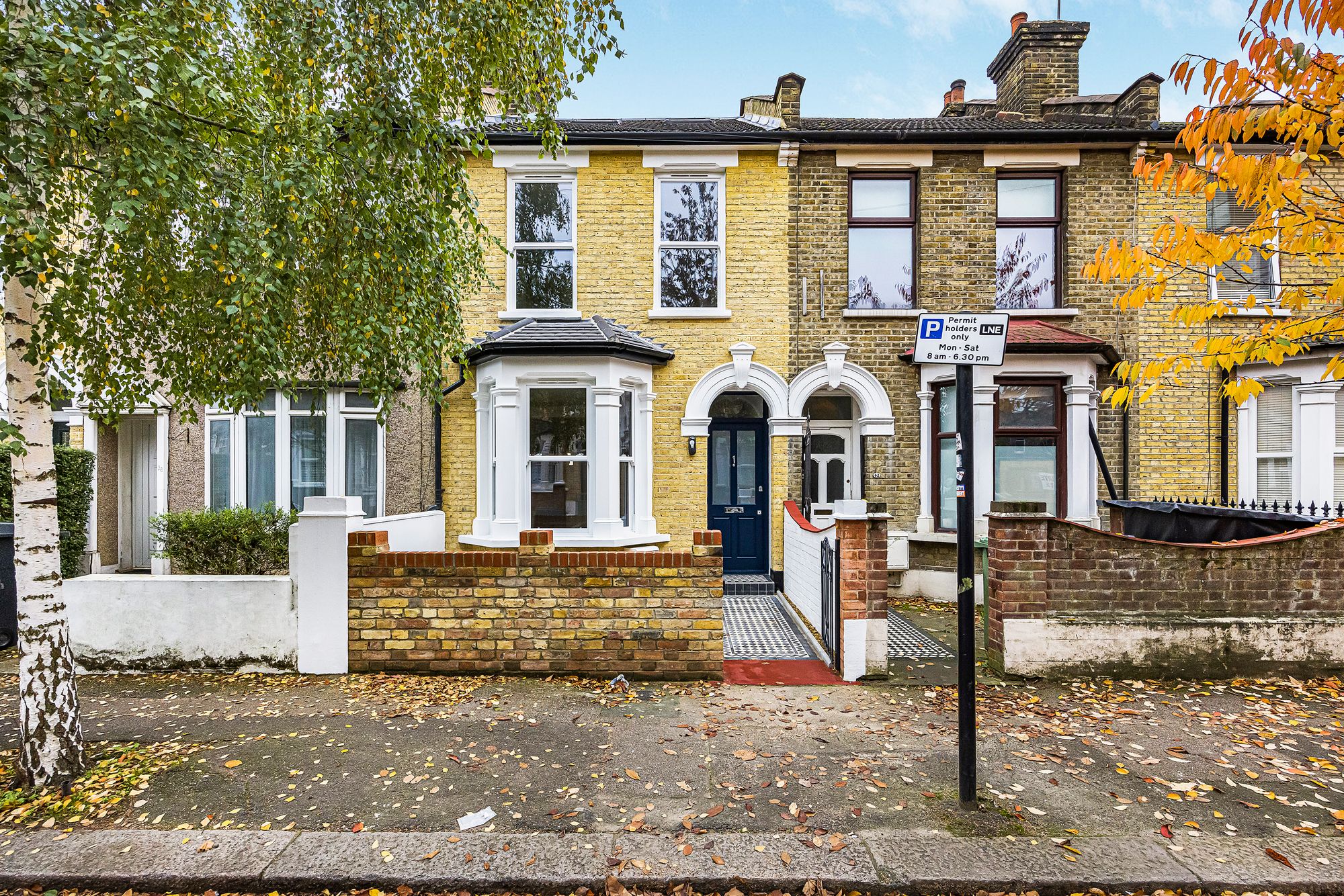 4 bed terraced house for sale in Balmoral Road, London  - Property Image 1