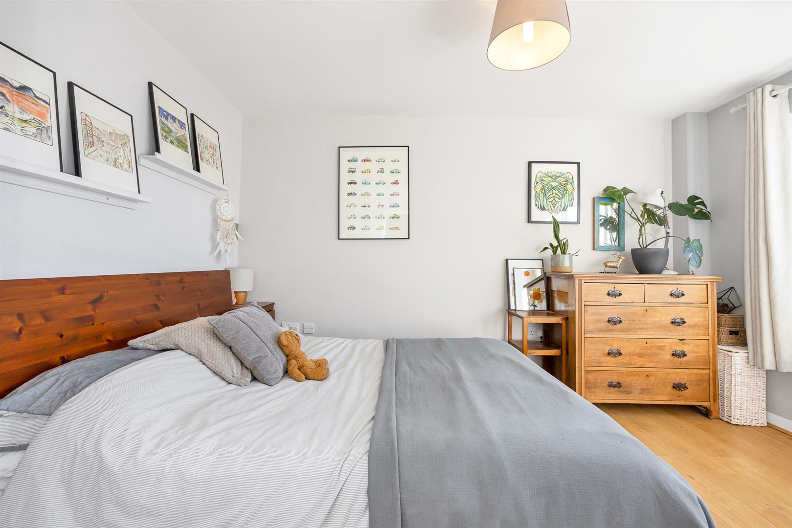 1 bed apartment for sale in Leyton Green Road, London  - Property Image 9