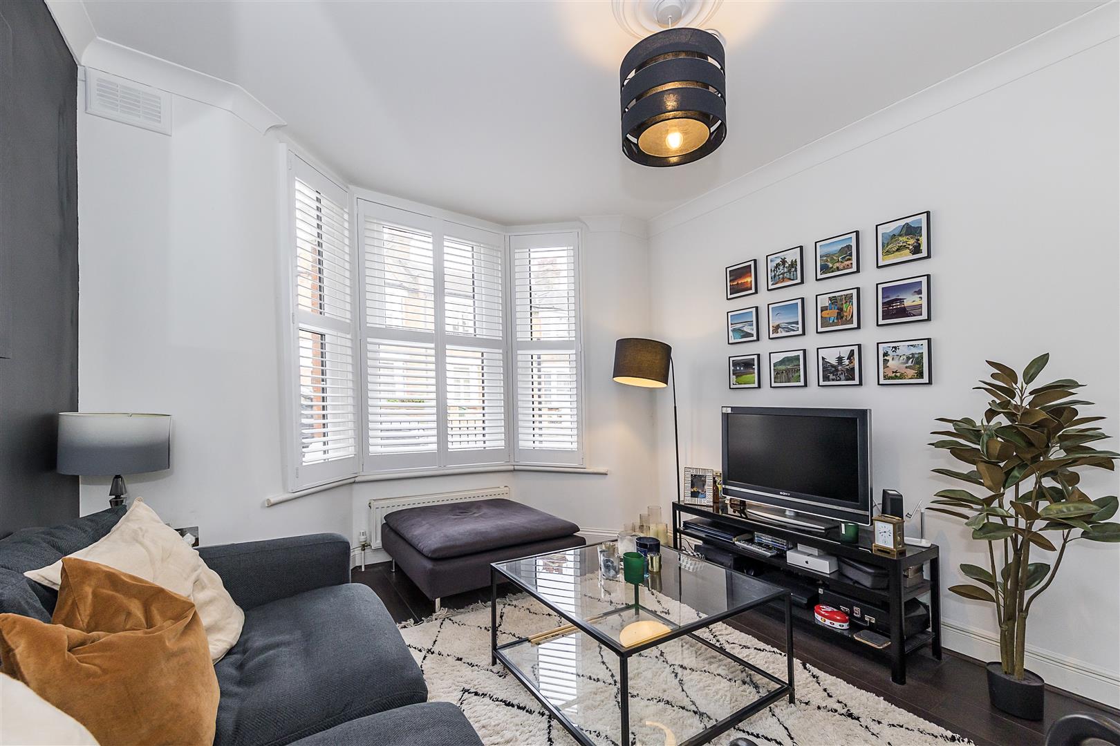 1 bed flat for sale in Scotts Road, Leyton  - Property Image 4