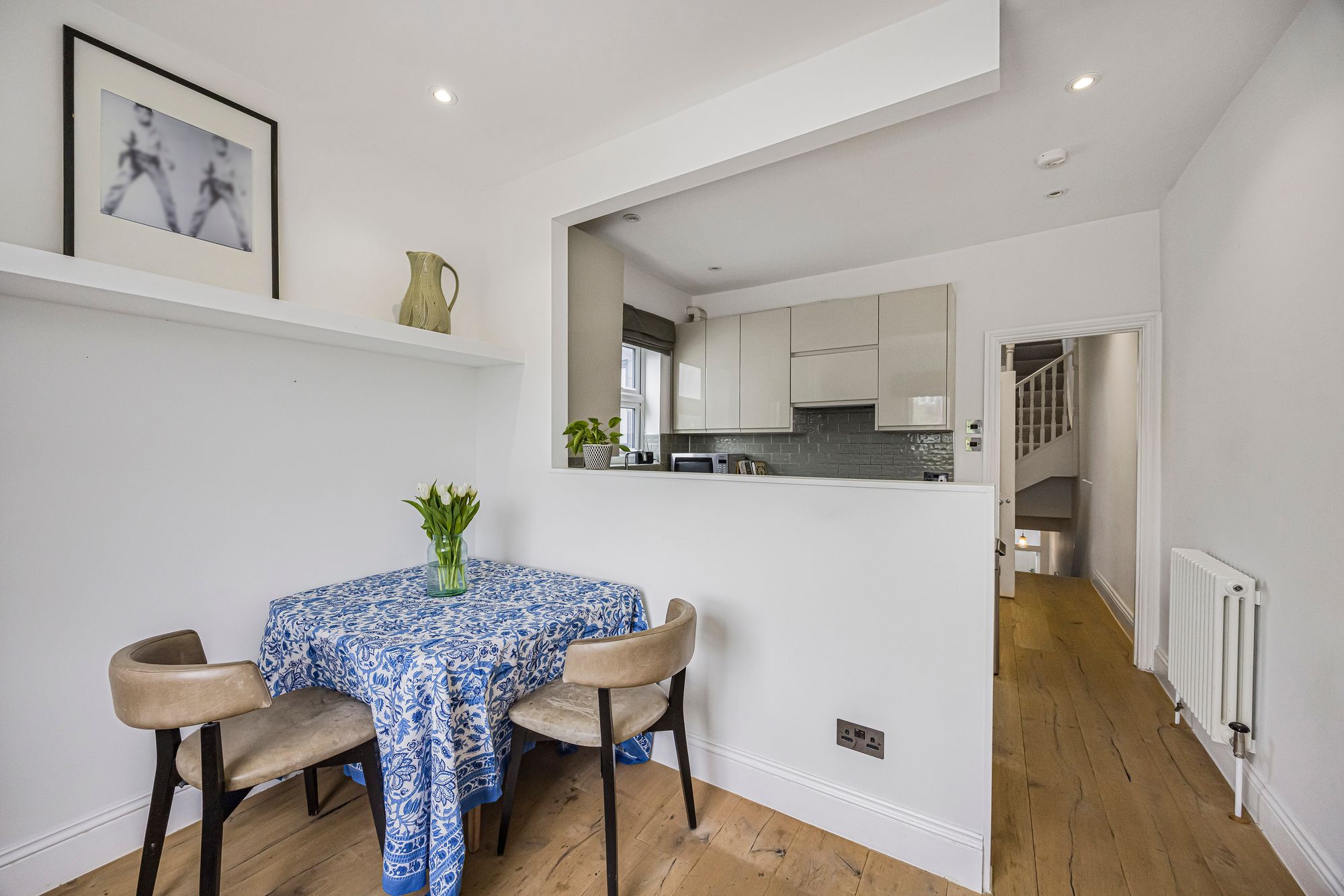 2 bed flat for sale in Francis Road, Leyton, E10 4