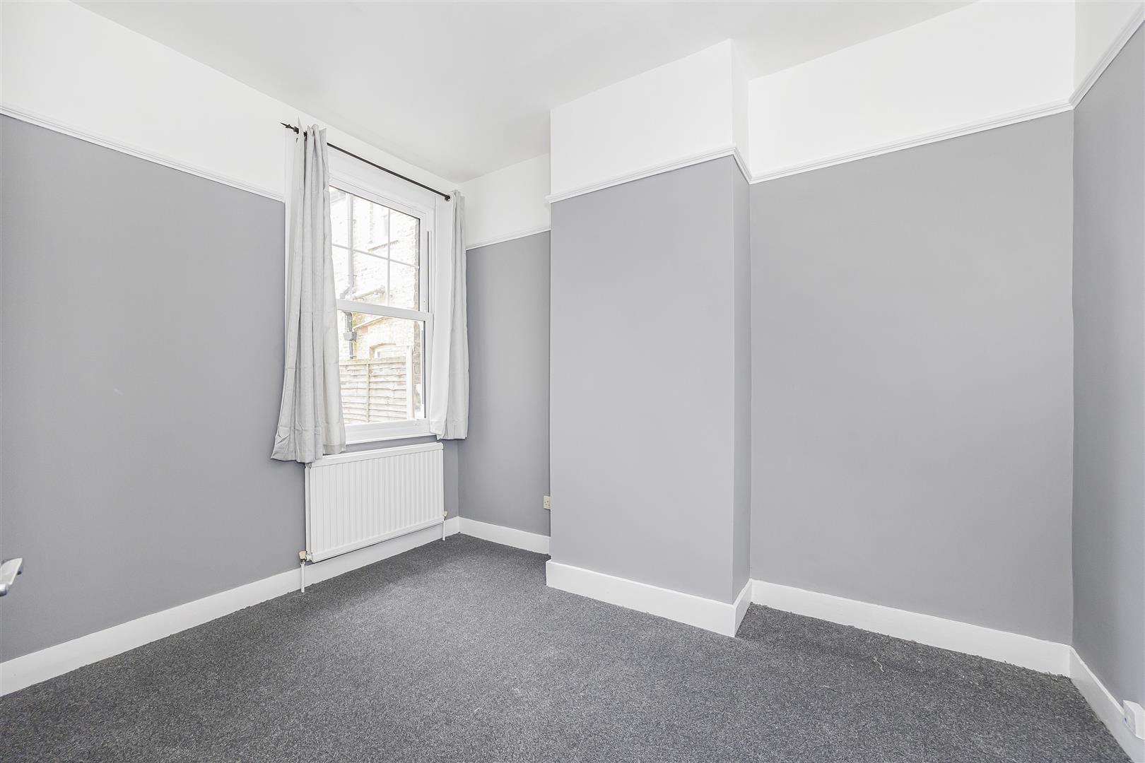 2 bed flat to rent in Morley Road, London  - Property Image 6