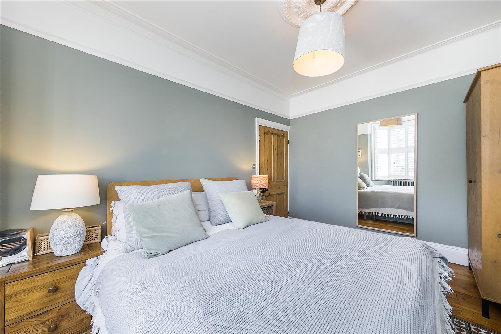 2 bed flat for sale in Francis Road, London  - Property Image 8