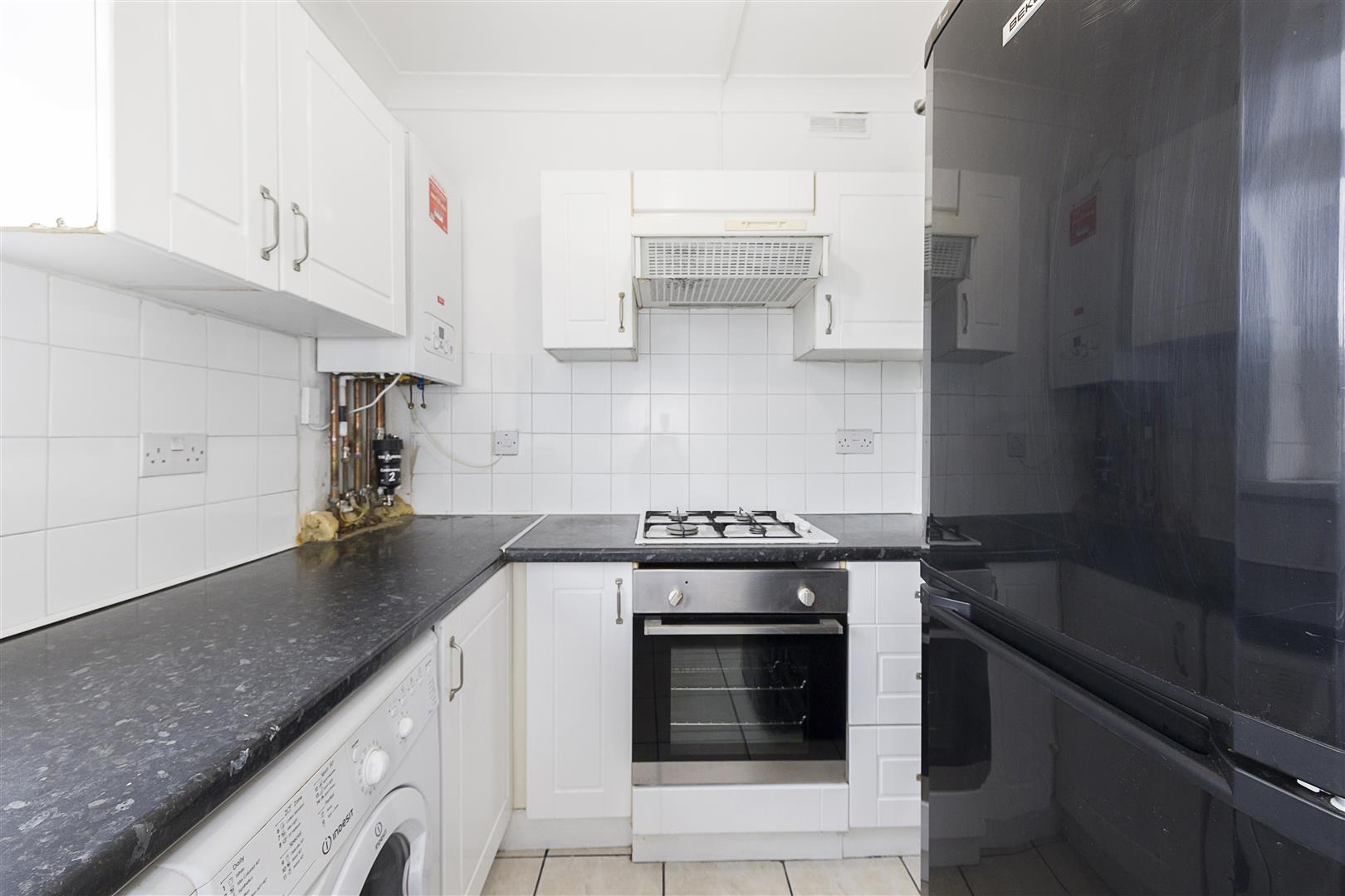 3 bed flat to rent in Ashville Road, London  - Property Image 4