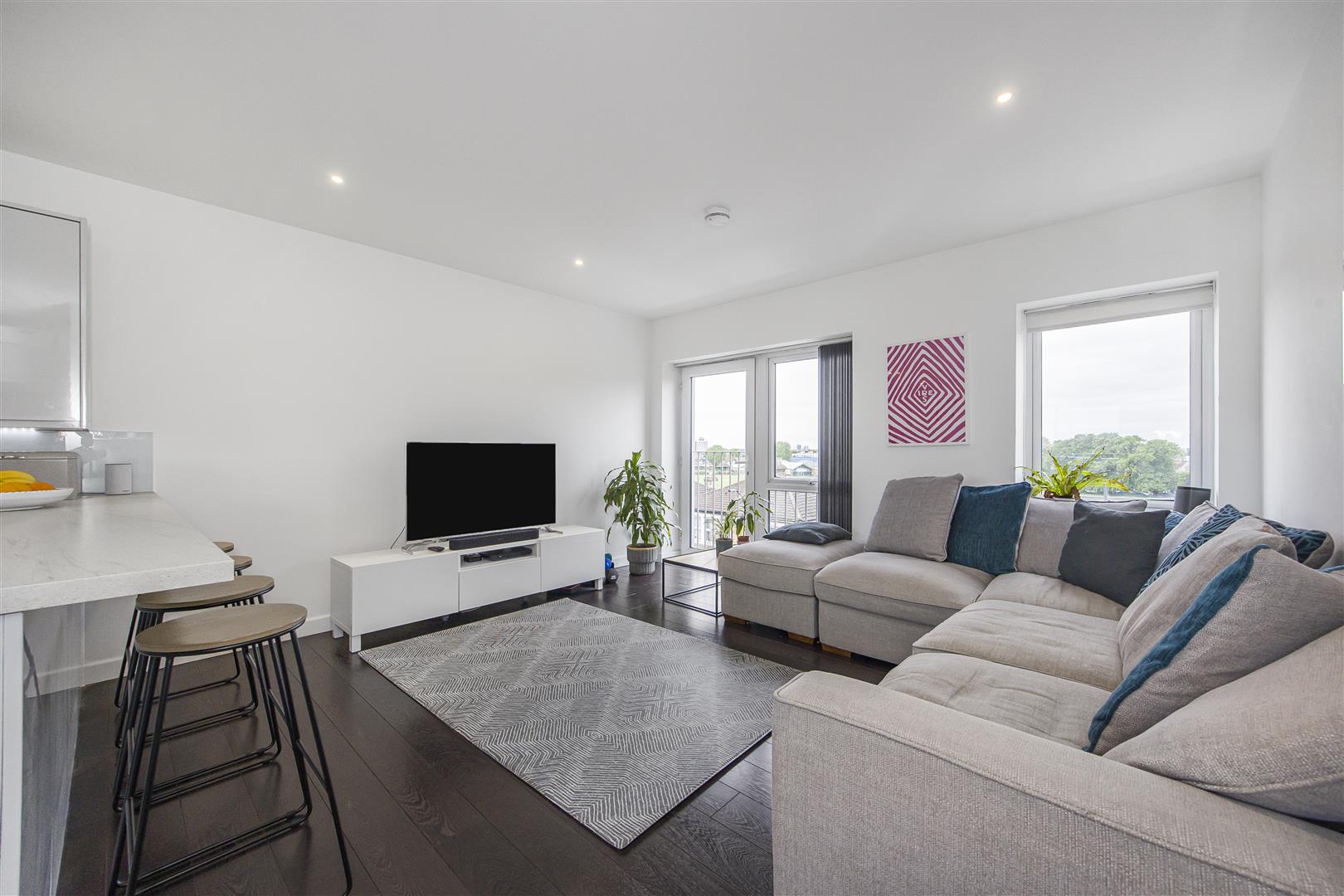 2 bed apartment for sale in High Road Leyton, London  - Property Image 9