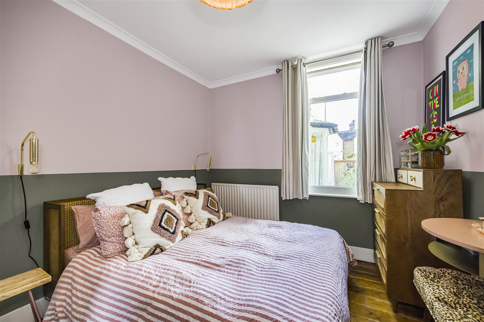 2 bed flat for sale in Mornington Road, London  - Property Image 9