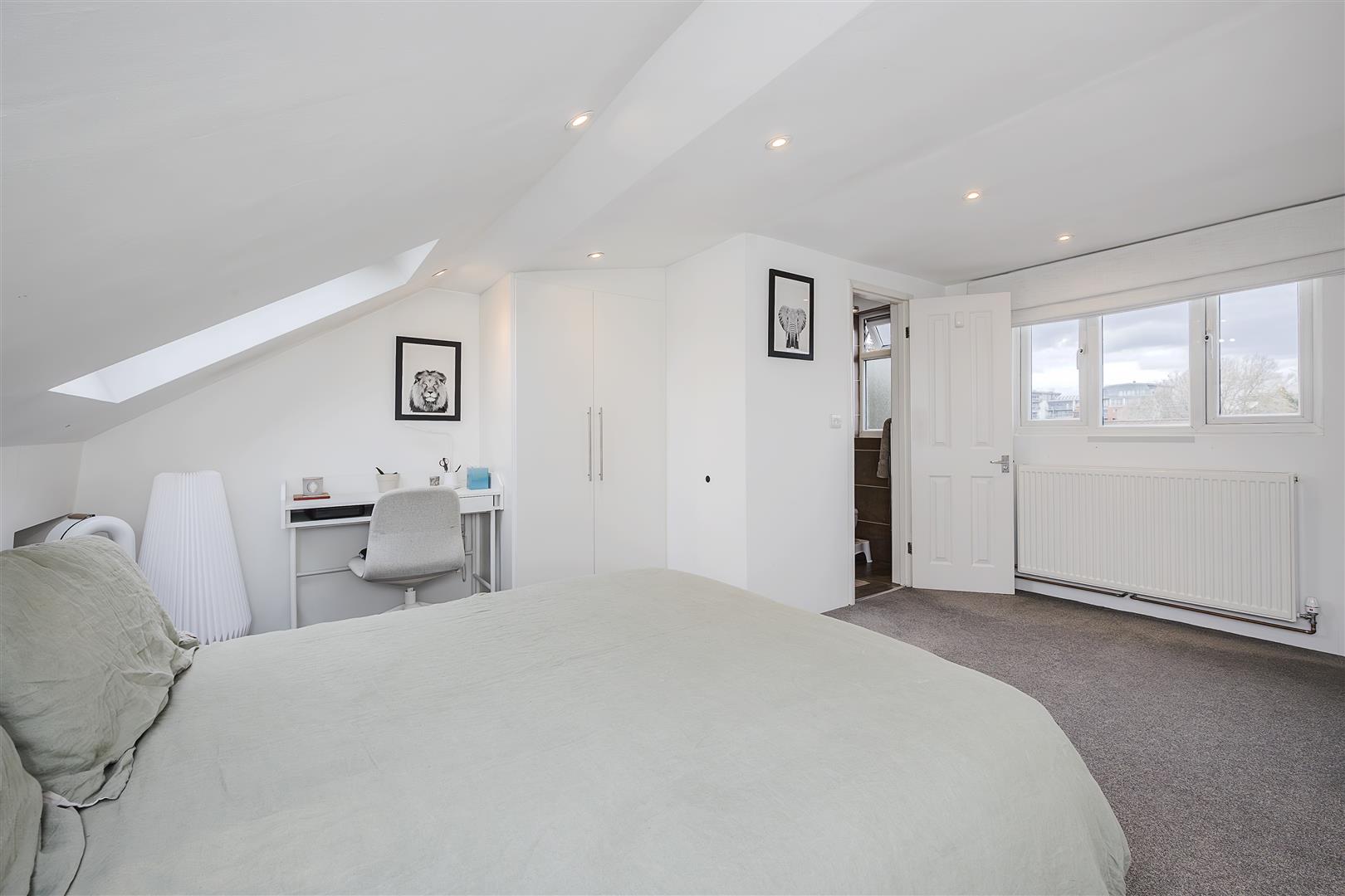 4 bed house to rent in Adelaide Road, London  - Property Image 22