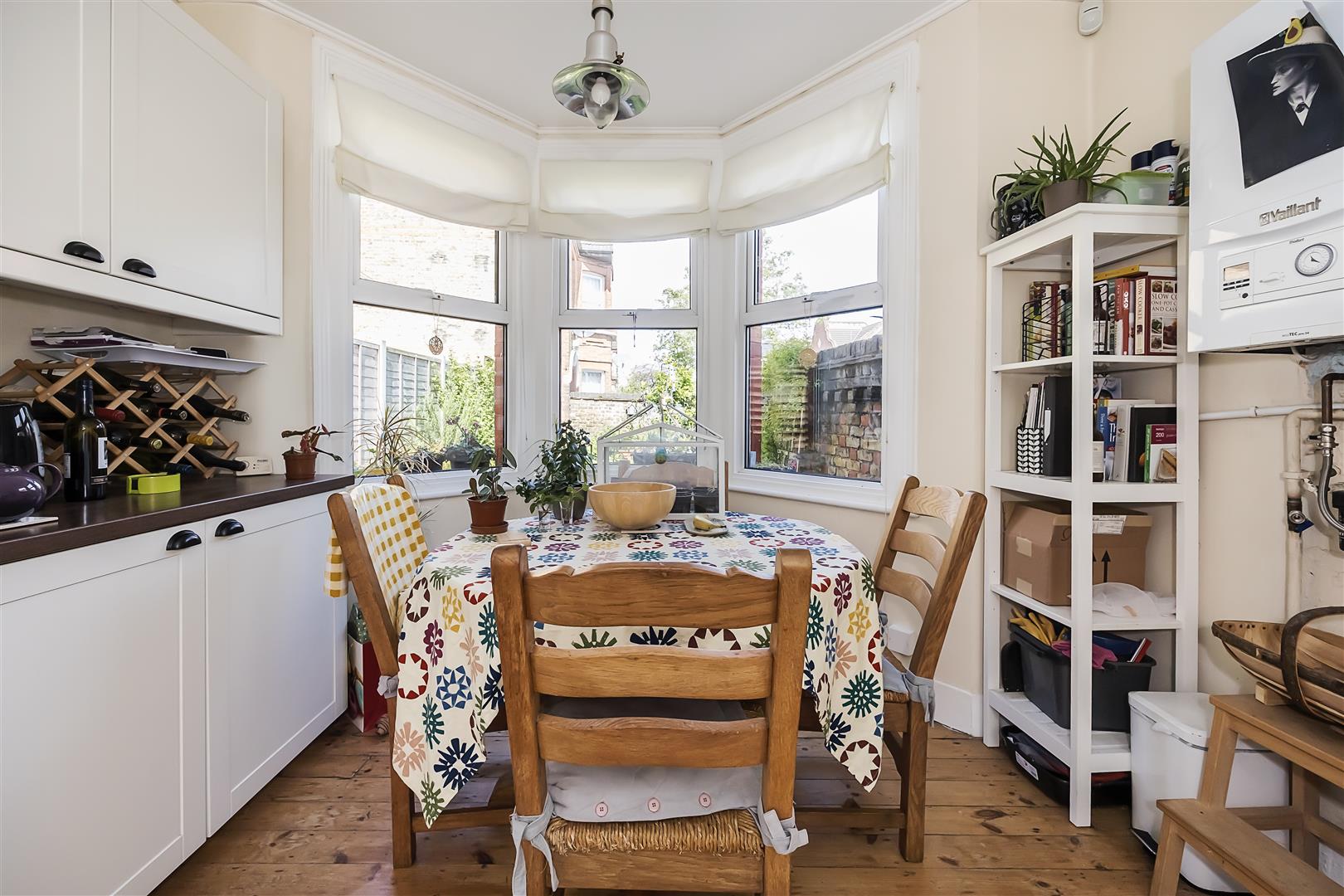 1 bed flat for sale in Clementina Road, London  - Property Image 7