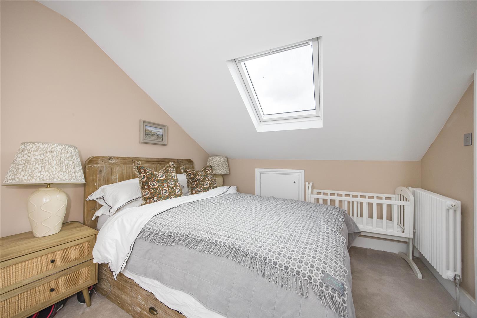 5 bed terraced house to rent in Church Road, London  - Property Image 13