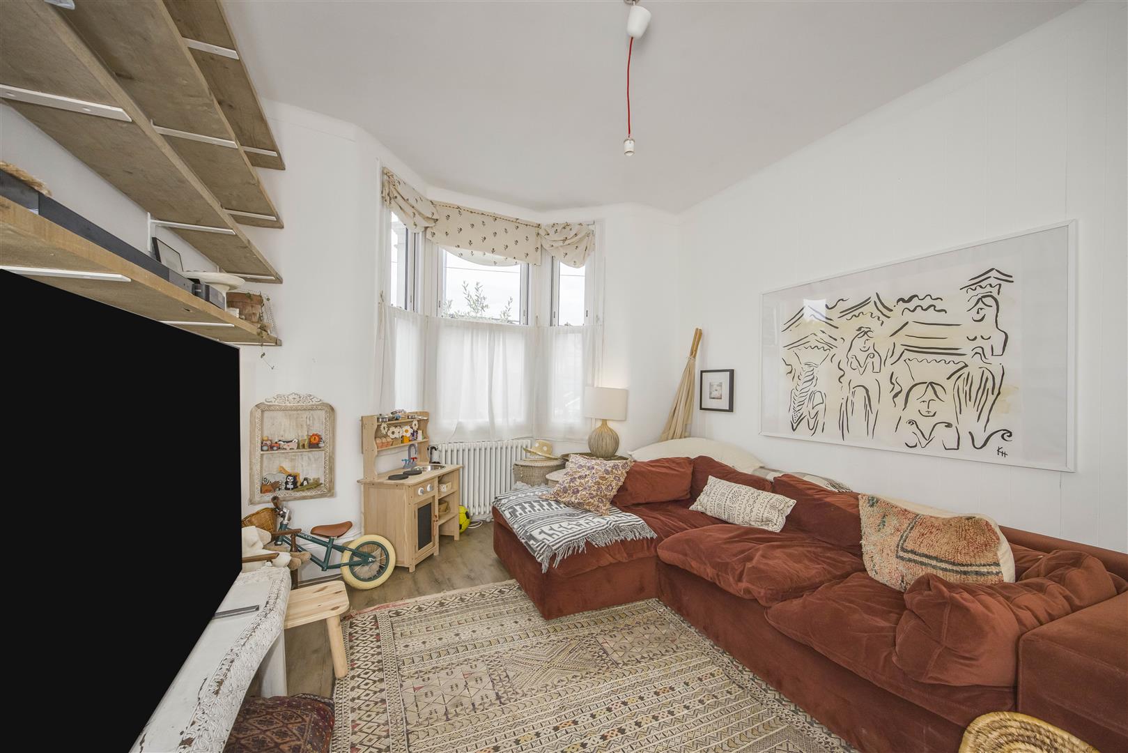 5 bed terraced house to rent in Church Road, London  - Property Image 2