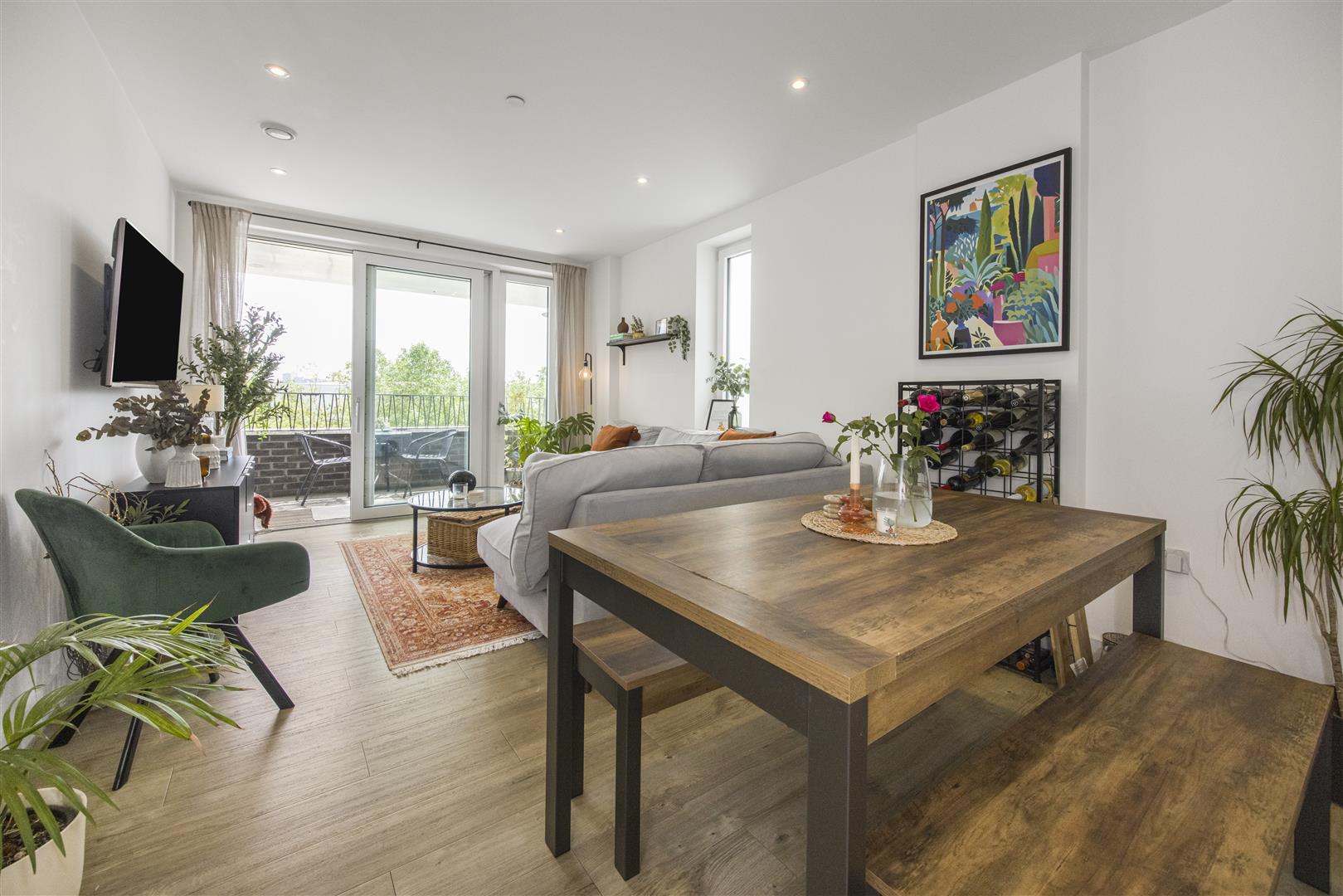 2 bed apartment for sale in Beck Square, London  - Property Image 2