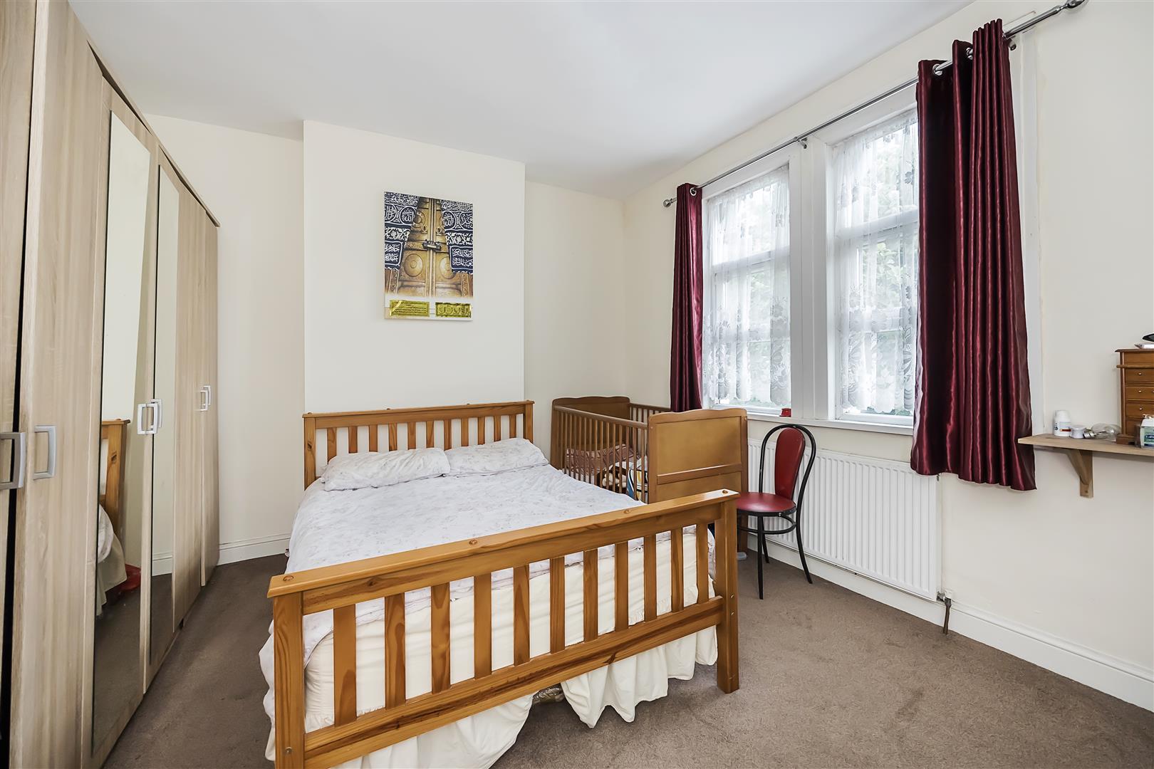 3 bed terraced house for sale in St. Georges Road, London  - Property Image 19