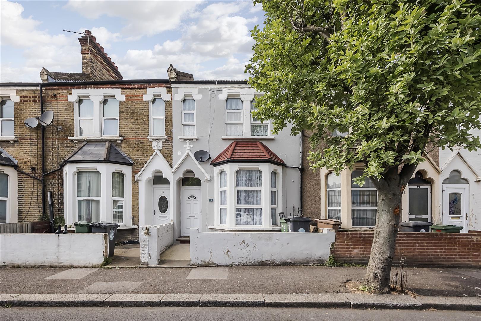 3 bed terraced house for sale in St. Georges Road, London  - Property Image 1