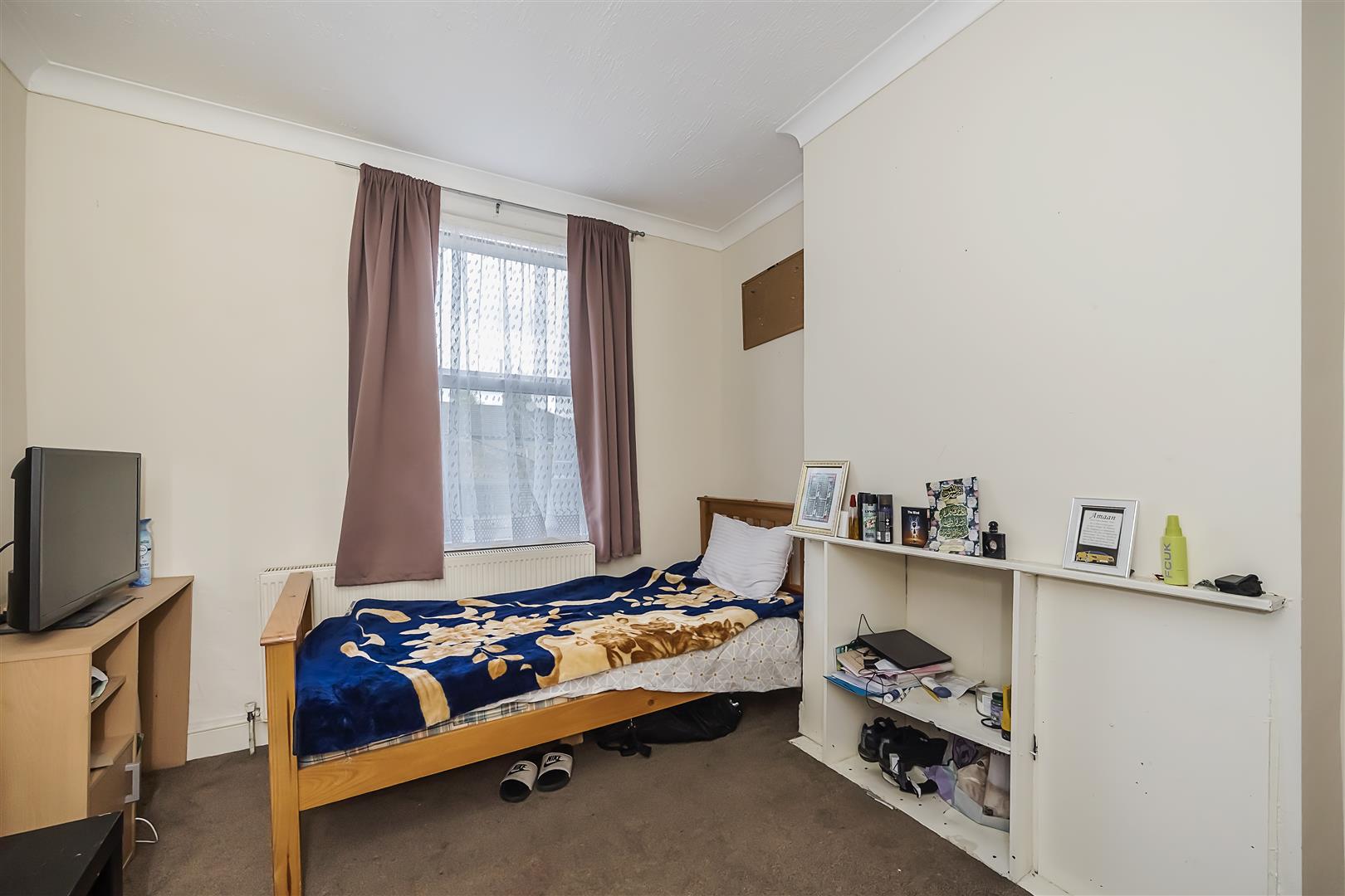 3 bed terraced house for sale in St. Georges Road, London  - Property Image 20