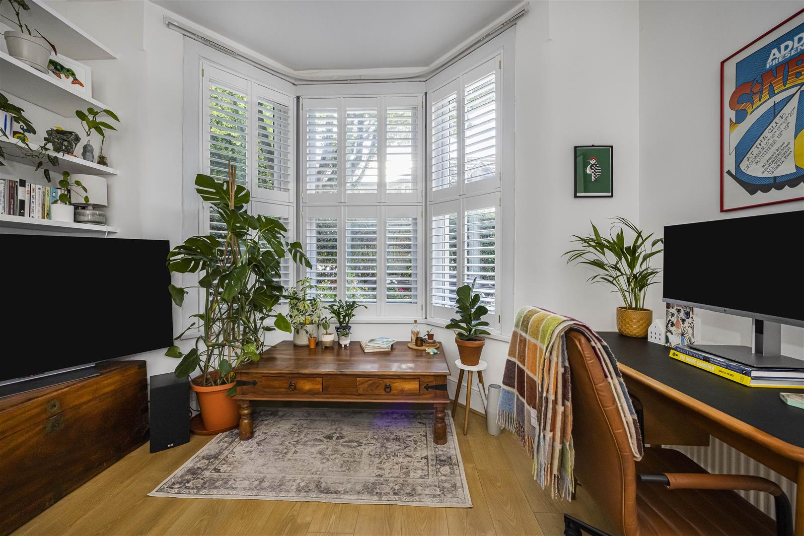 2 bed flat for sale in Lawton Road, London  - Property Image 8