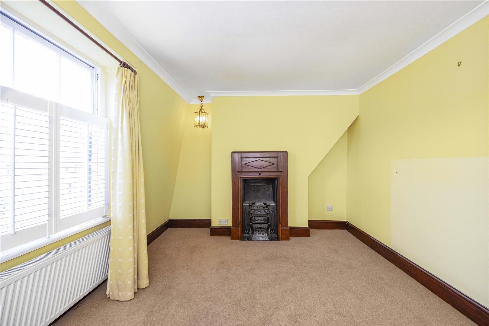 3 bed terraced house for sale in Aberavon Road, London  - Property Image 18