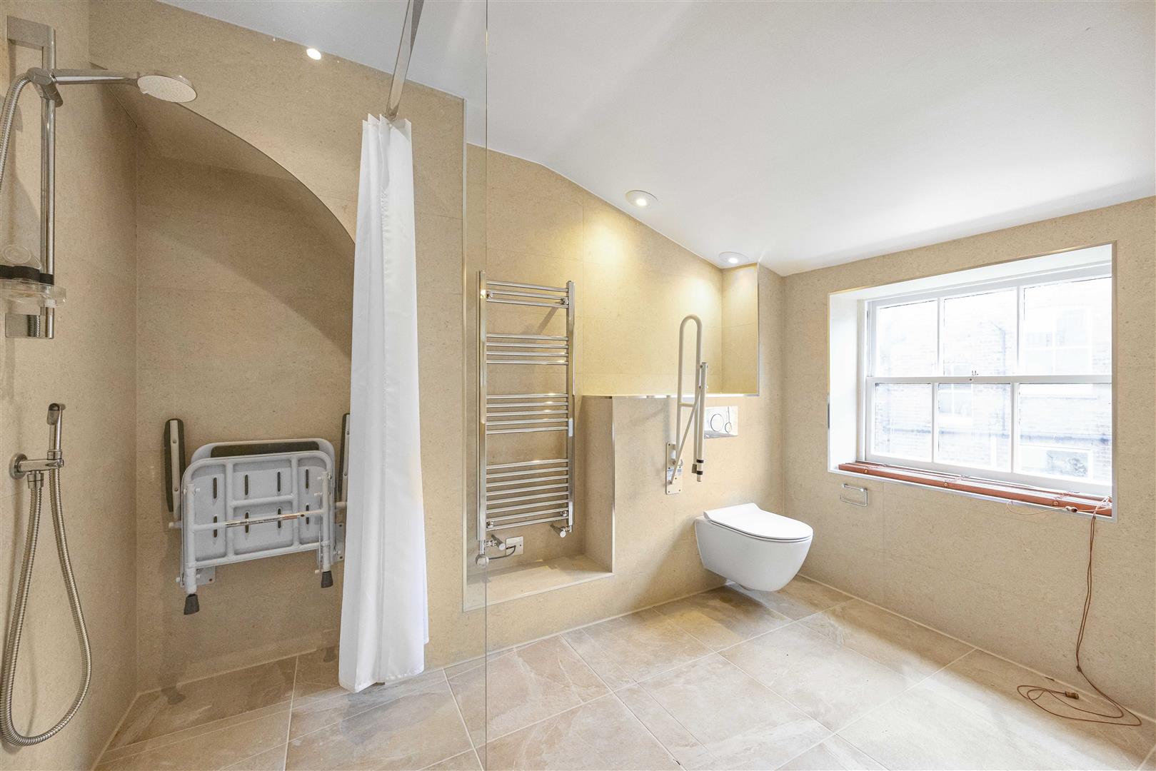 3 bed terraced house for sale in Aberavon Road, London  - Property Image 19