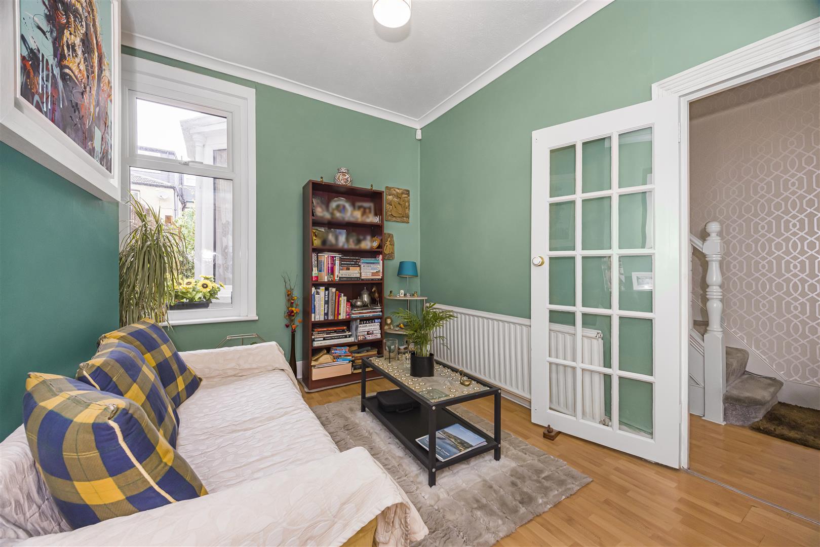 3 bed terraced house for sale in Hampton Road, Leytonstone  - Property Image 4