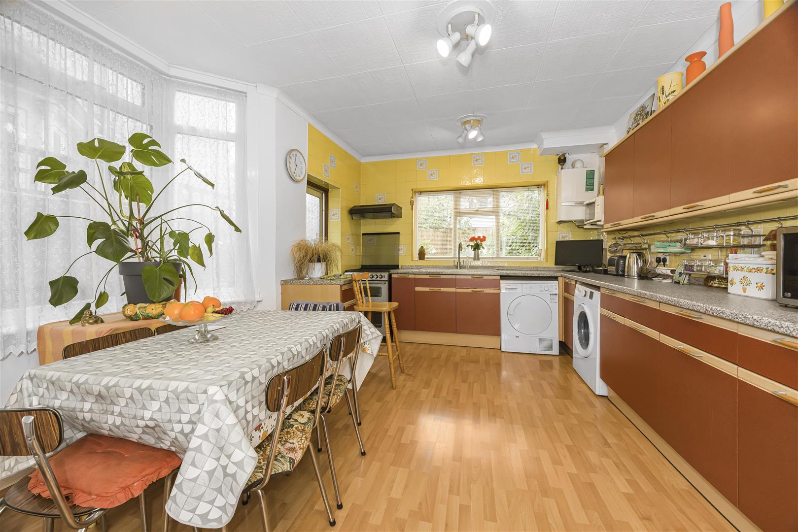 3 bed terraced house for sale in Hampton Road, Leytonstone  - Property Image 9