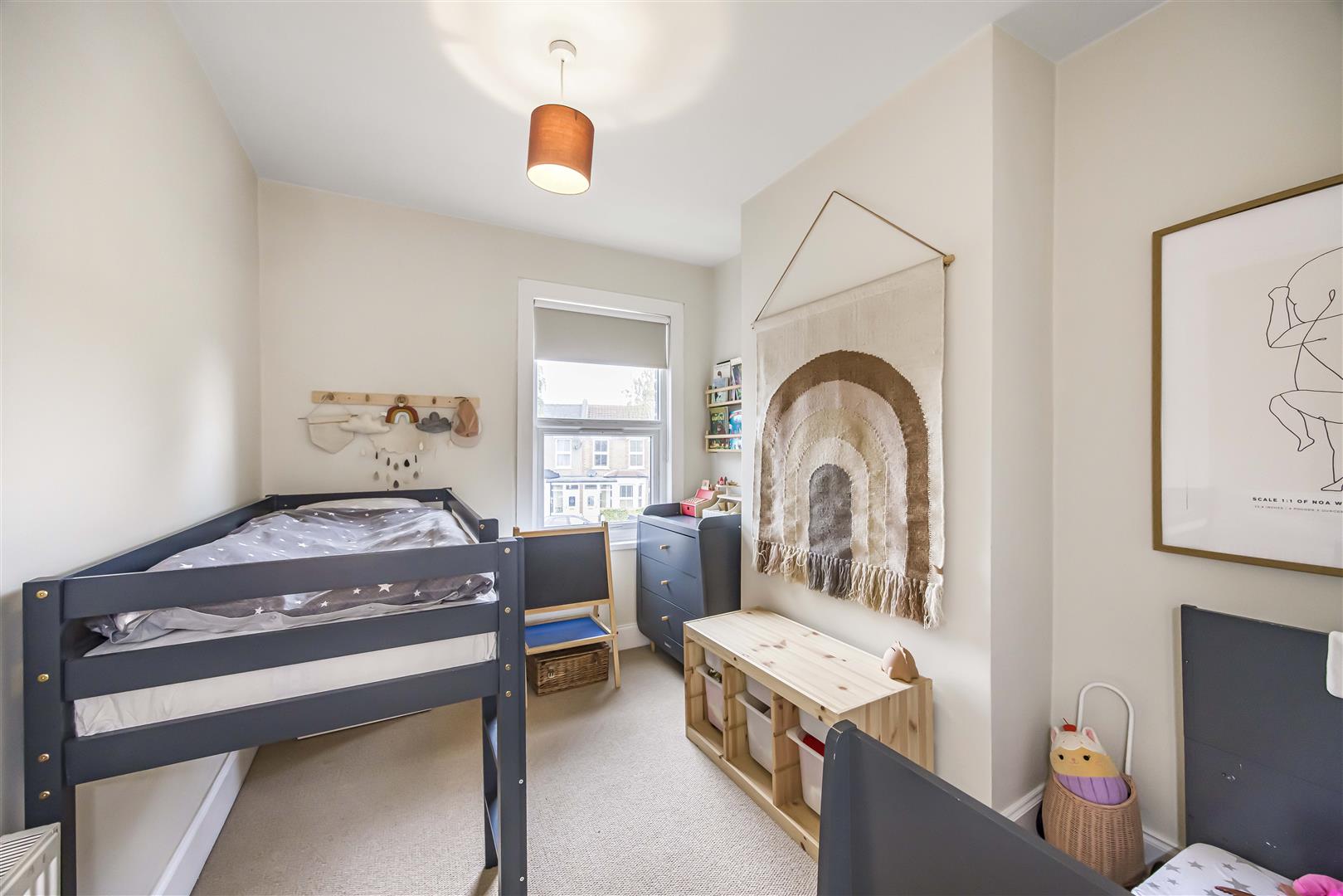 2 bed end of terrace house for sale in Morley Road, London  - Property Image 9