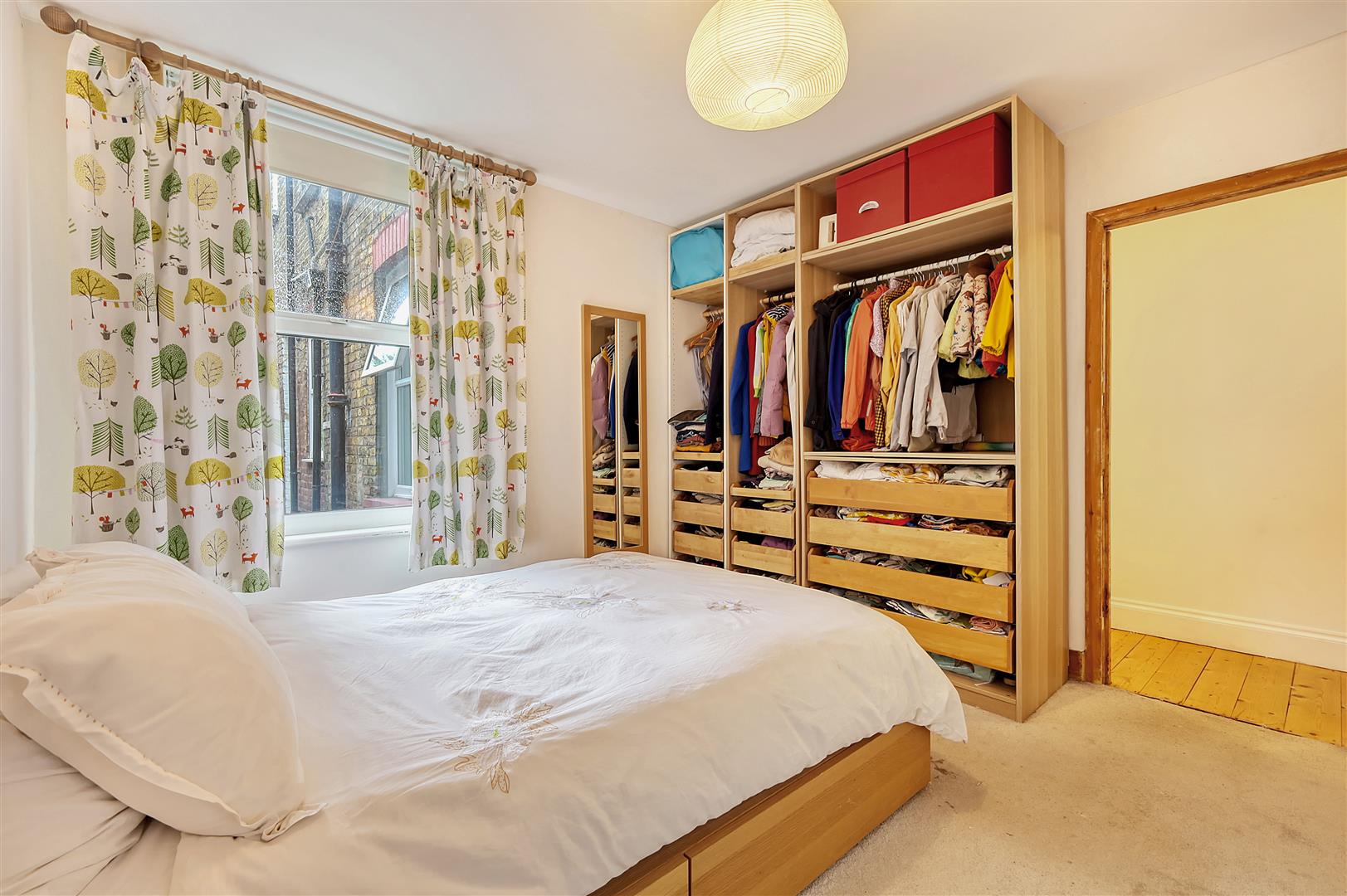 2 bed flat for sale in Perth Road, London  - Property Image 6