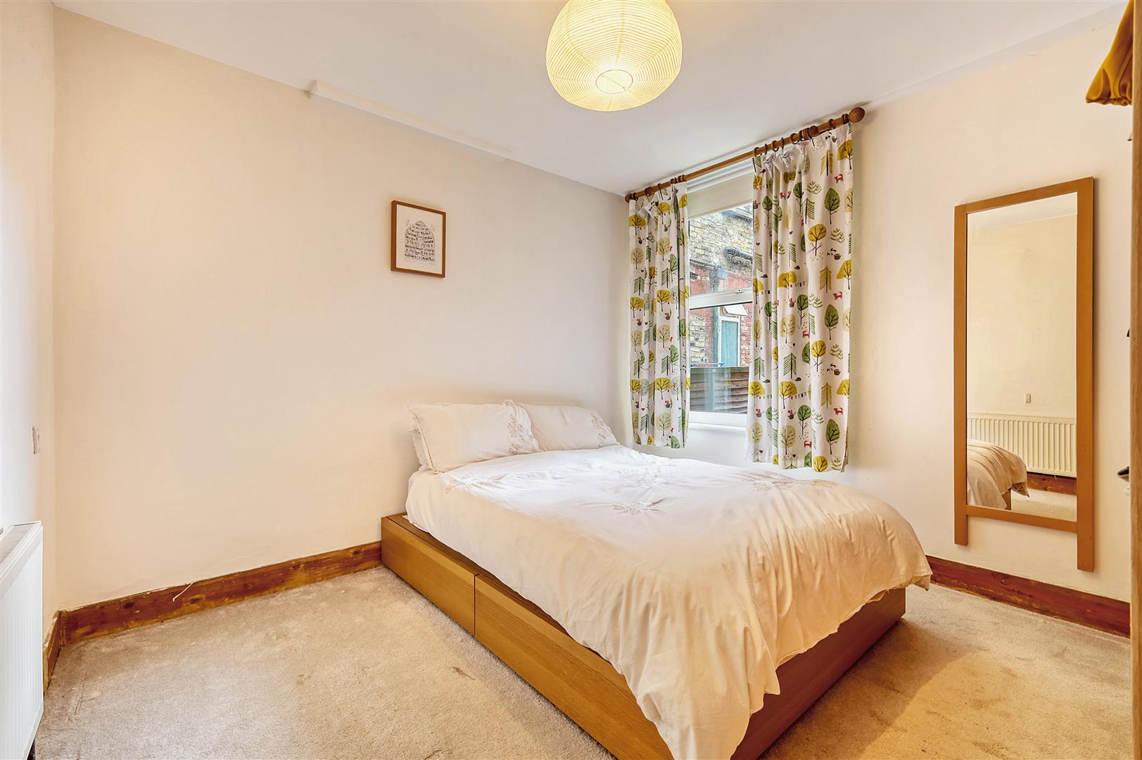 2 bed flat for sale in Perth Road, London  - Property Image 5