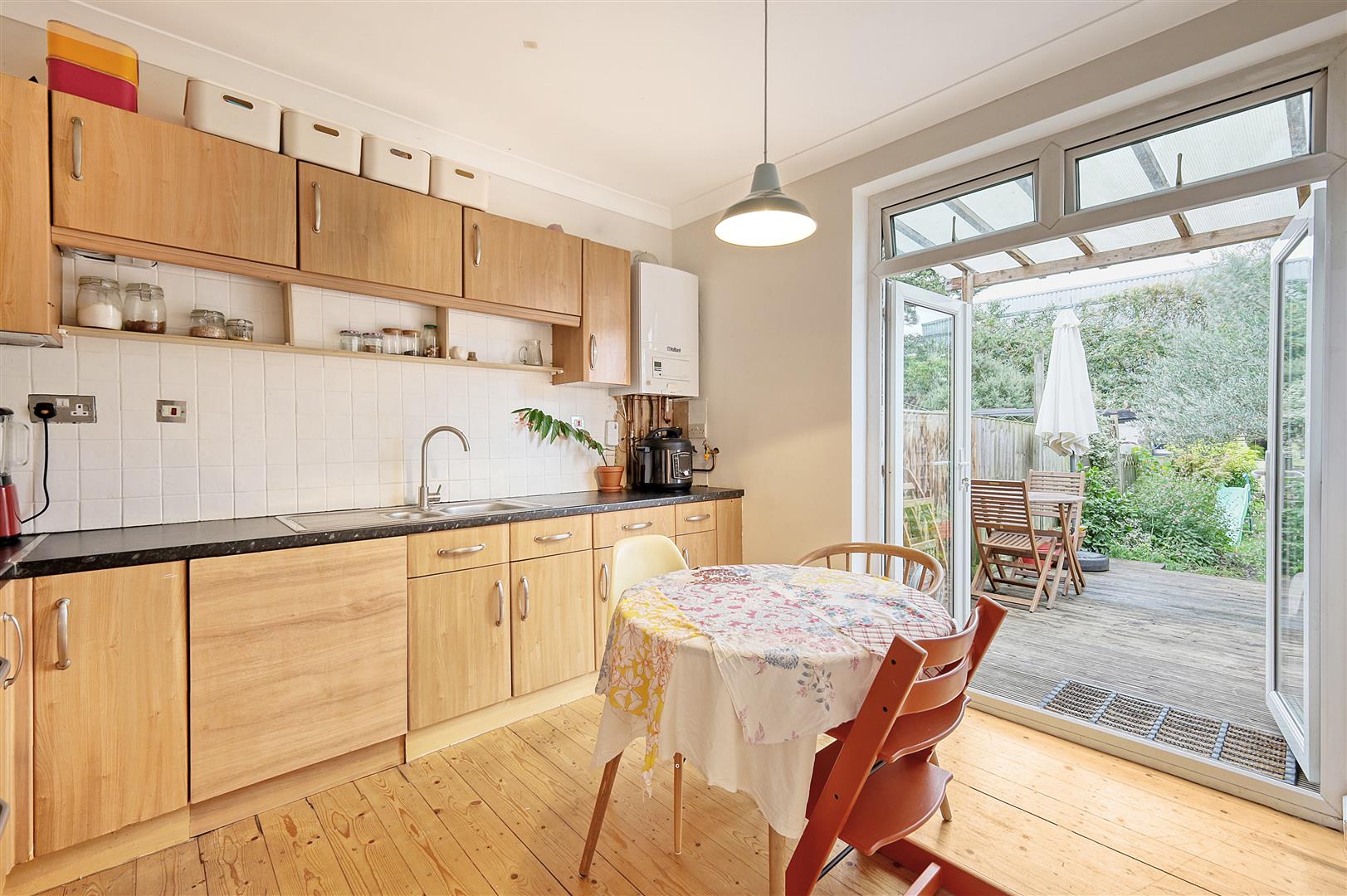 2 bed flat for sale in Perth Road, London  - Property Image 13