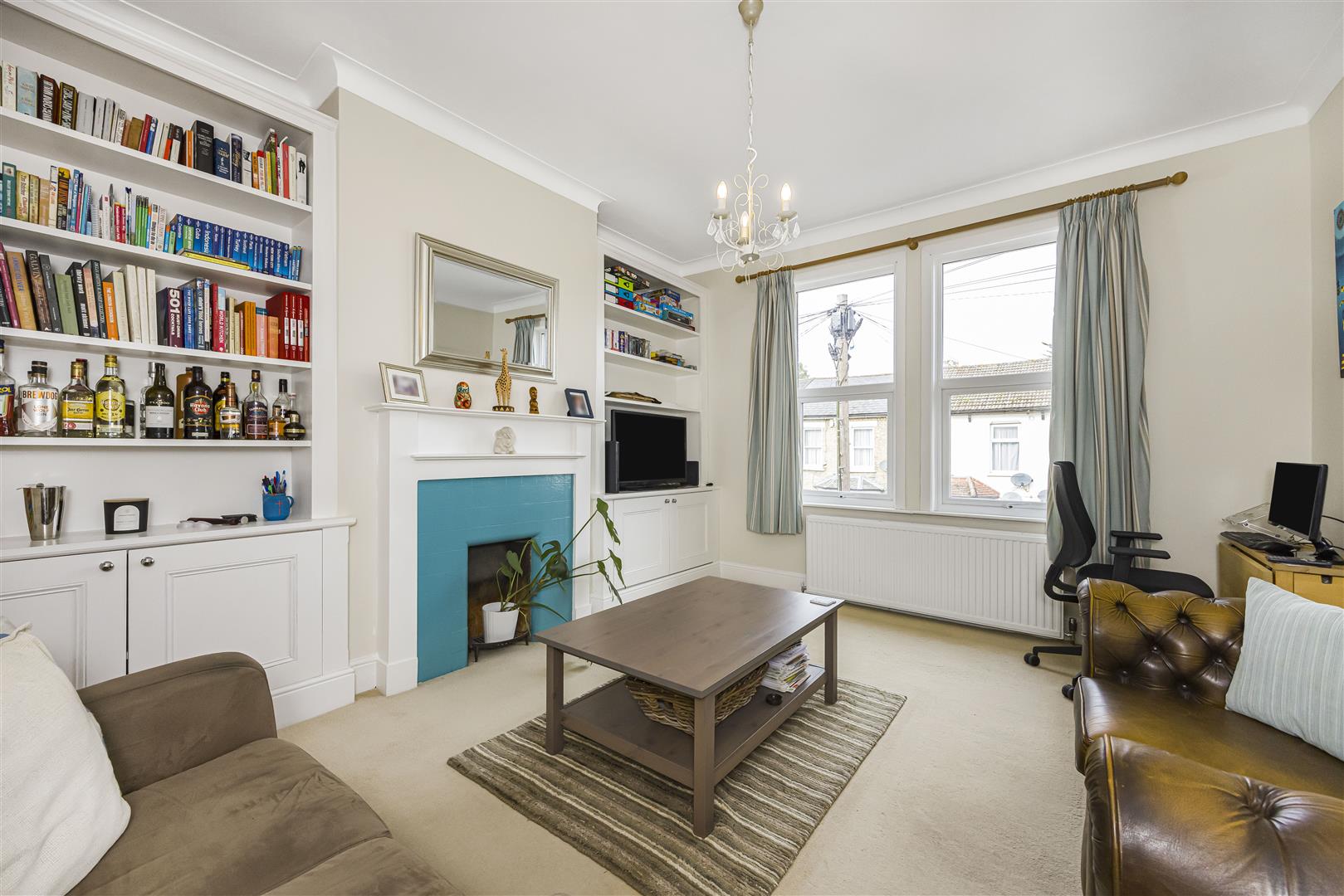 2 bed flat to rent in Thornhill Road, London  - Property Image 4