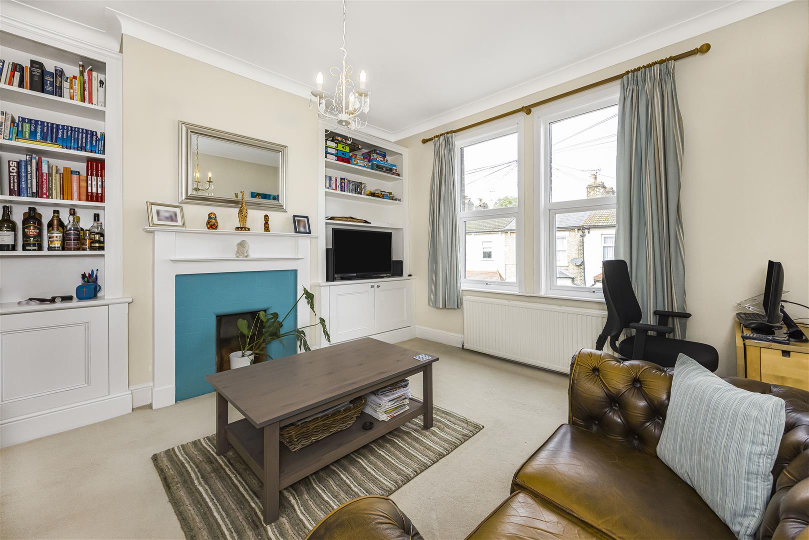 2 bed flat to rent in Thornhill Road, London  - Property Image 3