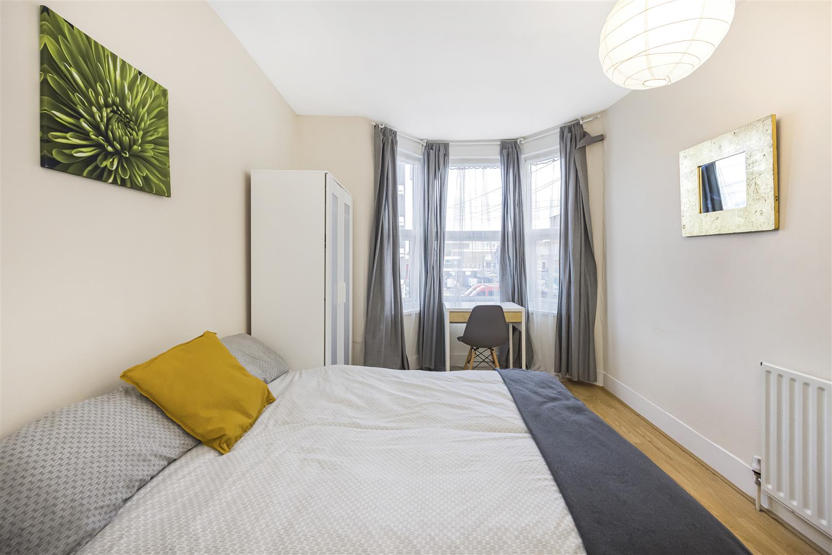 4 bed terraced house for sale in The Green, London  - Property Image 21