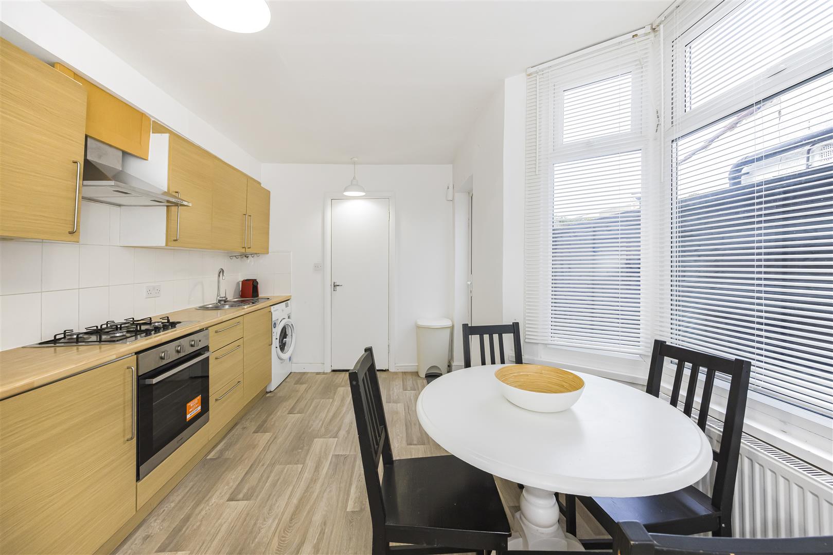 4 bed terraced house for sale in The Green, London  - Property Image 10