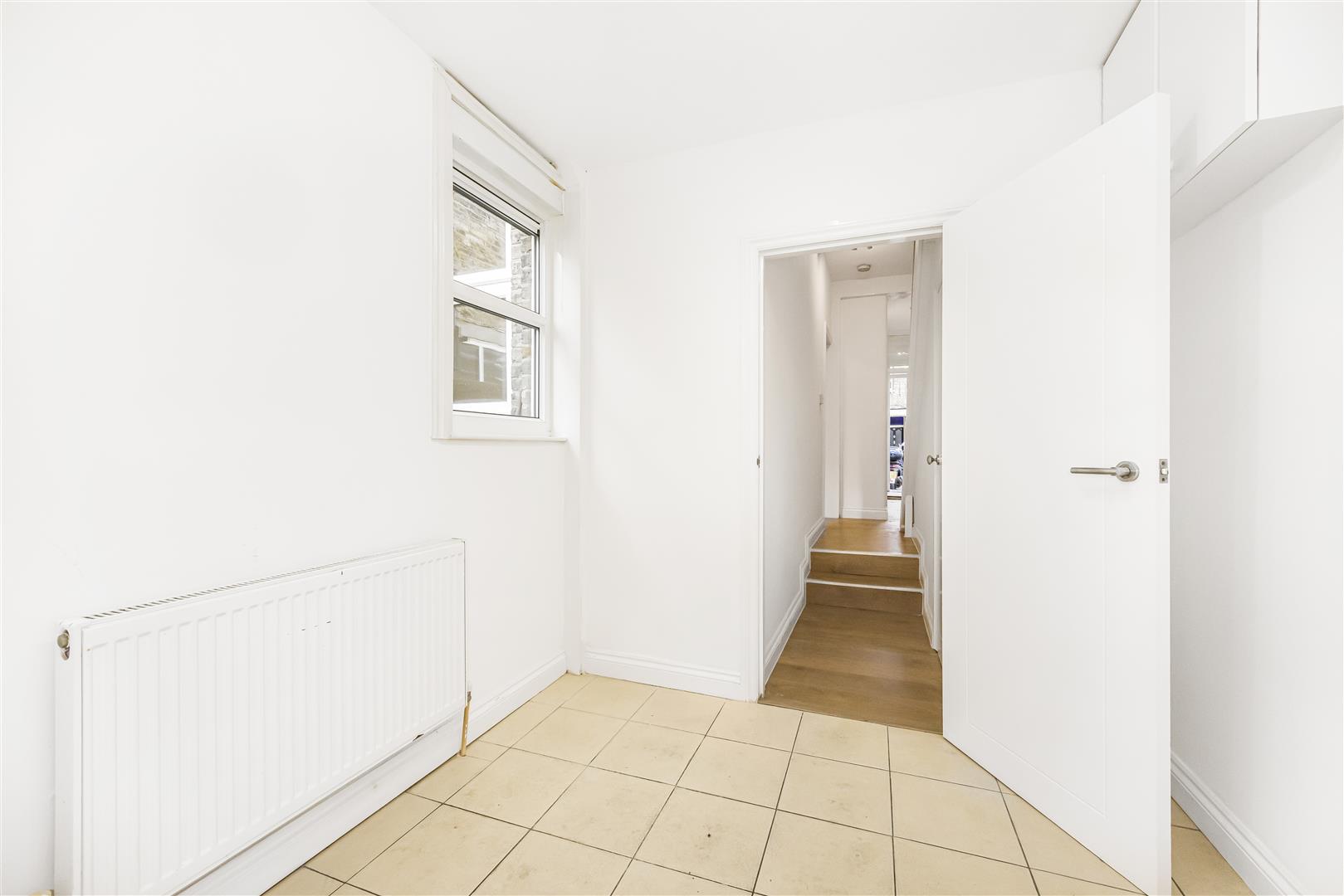 3 bed terraced house for sale in Buckland Road, London  - Property Image 8