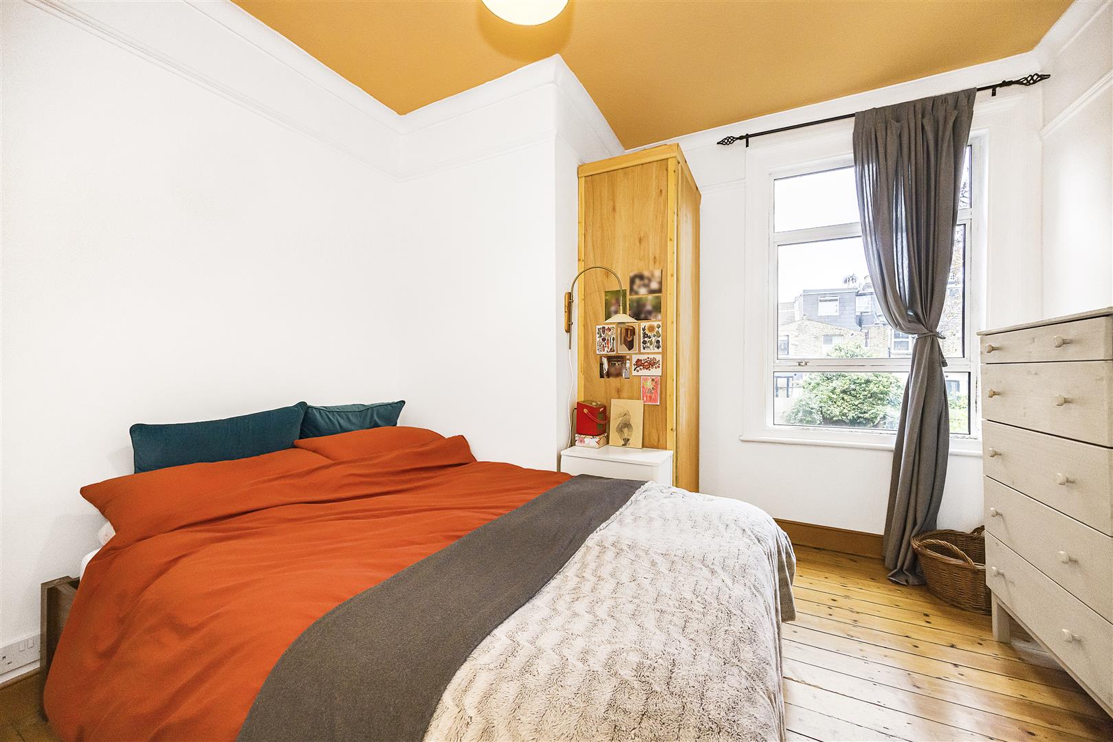 2 bed flat for sale in Albert Road, London  - Property Image 12