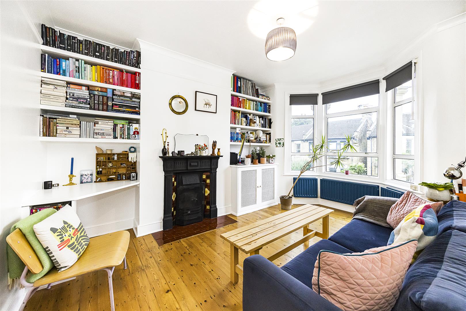 2 bed flat for sale in Albert Road, London  - Property Image 2