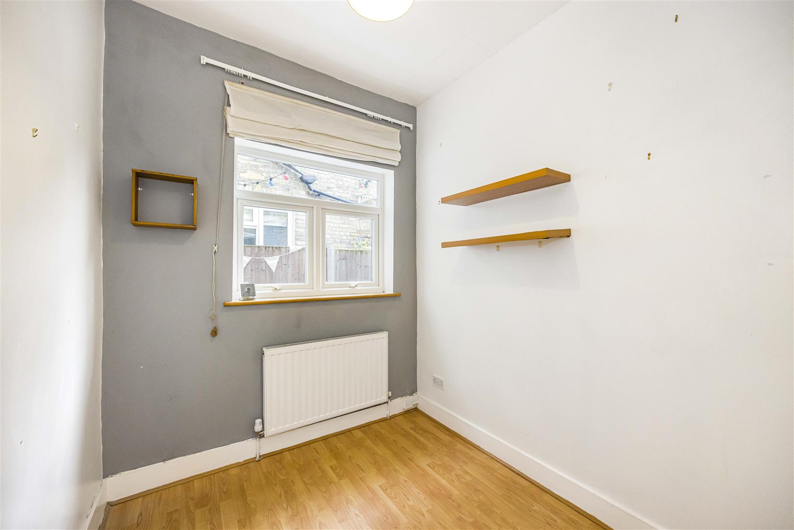 2 bed flat for sale in Guernsey Road, London  - Property Image 9