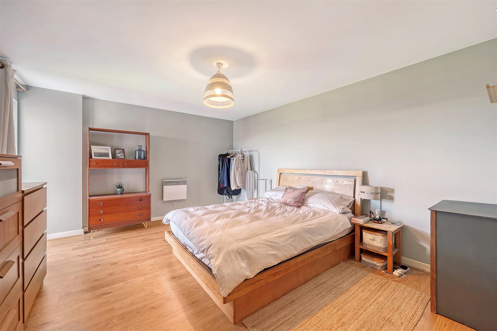 2 bed apartment for sale in Oliver Road, London  - Property Image 13