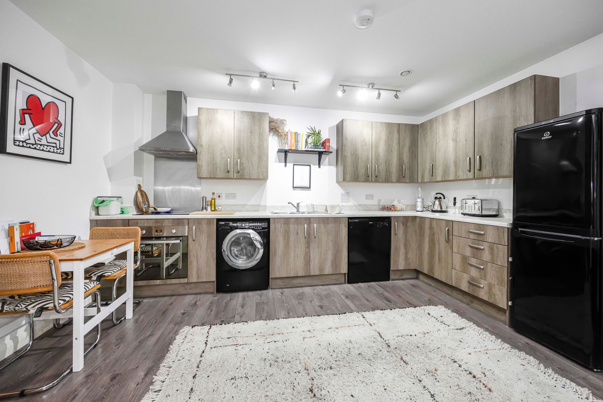 2 bed flat for sale in Manston Court, Walthamstow, E17 2