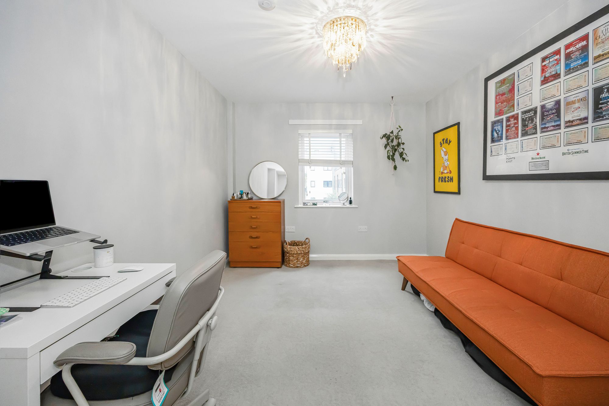 2 bed flat for sale in Manston Court, Walthamstow, E17  - Property Image 11