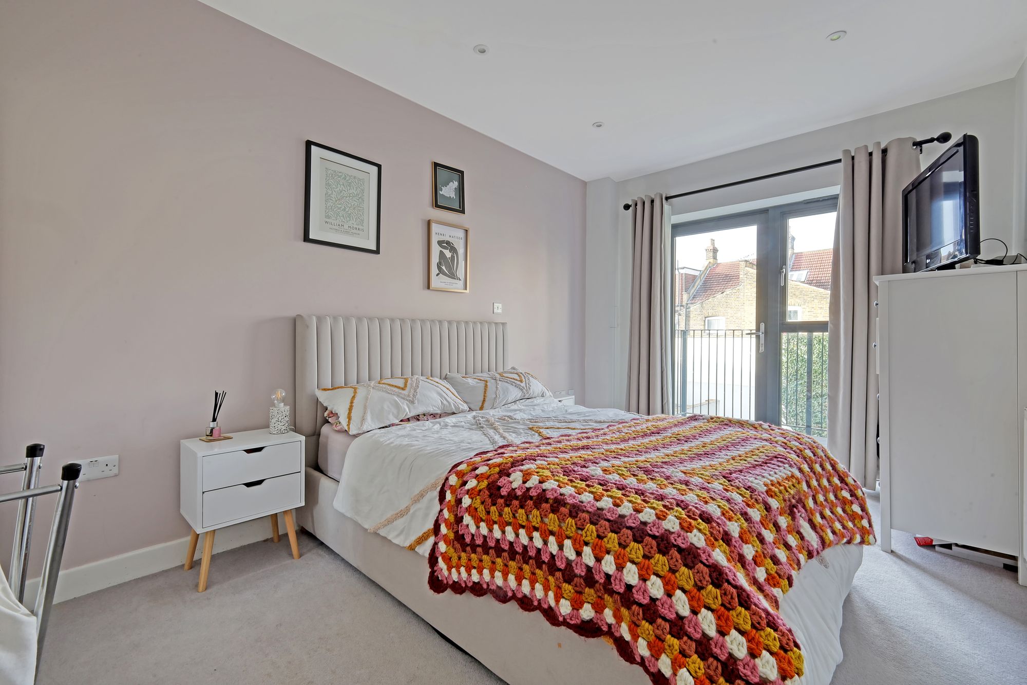 2 bed apartment for sale in Buckland Road, London  - Property Image 14