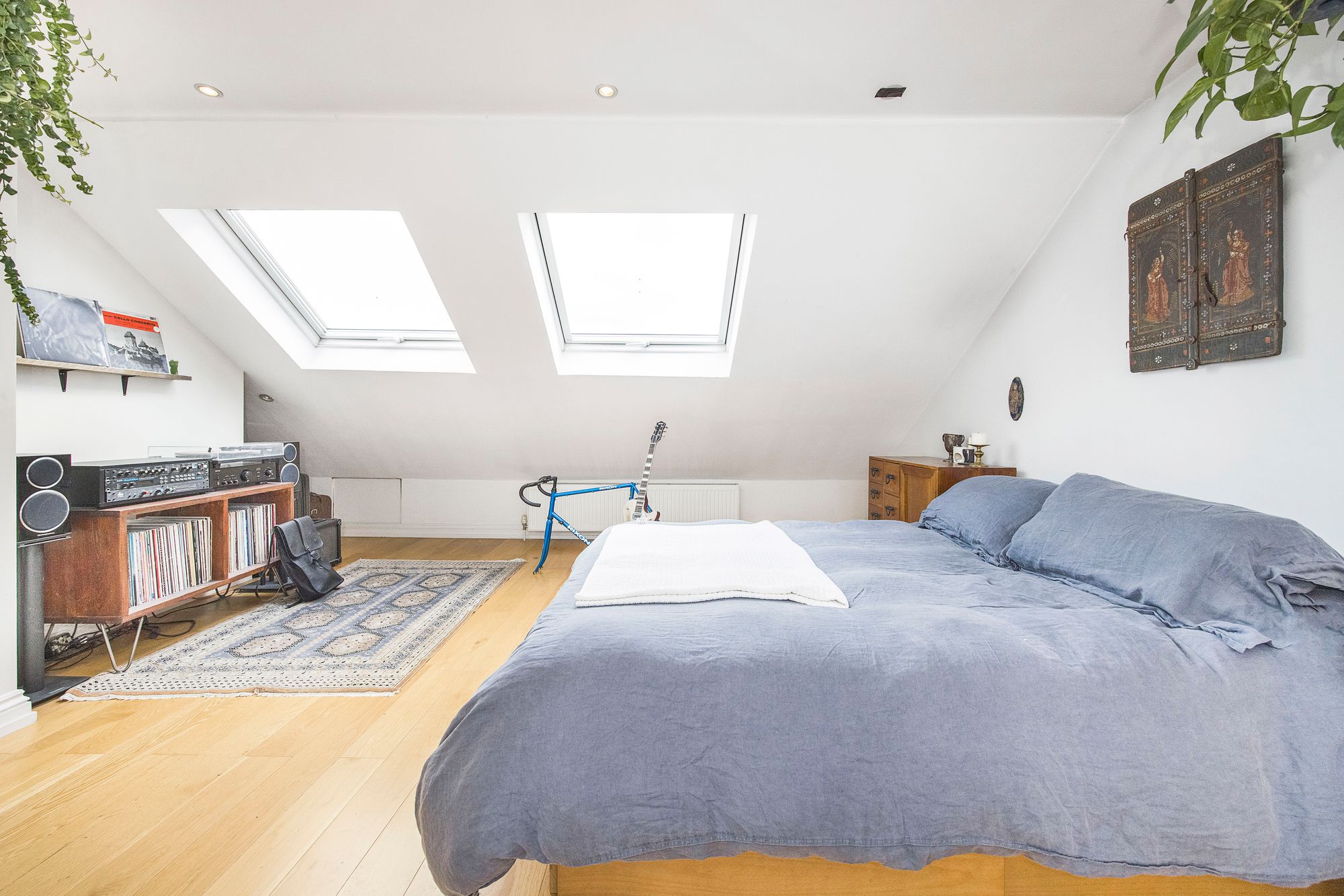 2 bed flat for sale in Grove Green Road, London  - Property Image 4