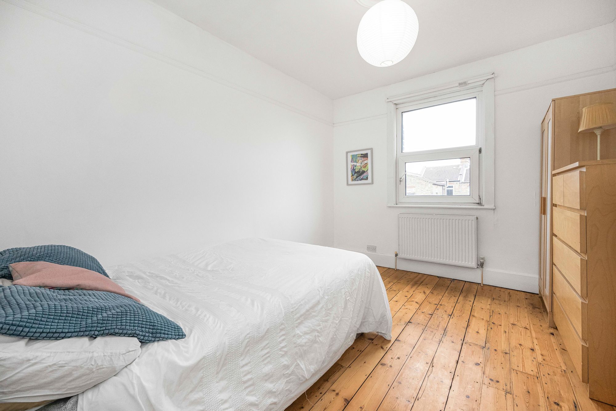 3 bed mid-terraced house for sale in Chesterfield Road, Leyton, E10  - Property Image 16
