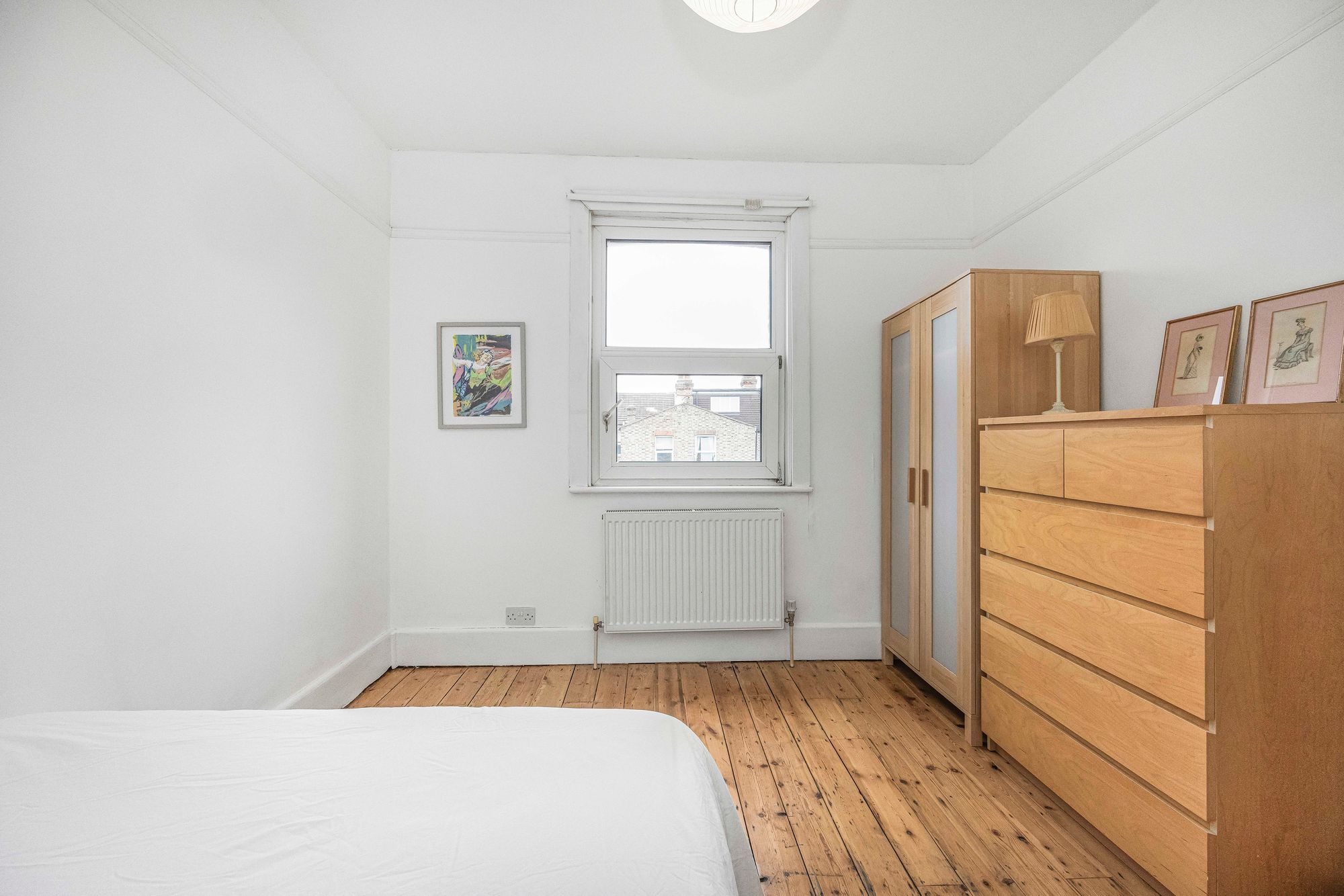 3 bed mid-terraced house for sale in Chesterfield Road, Leyton, E10  - Property Image 20