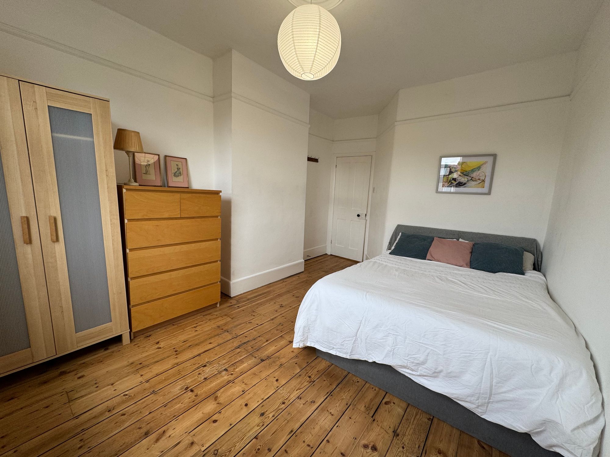 3 bed mid-terraced house for sale in Chesterfield Road, Leyton, E10  - Property Image 22