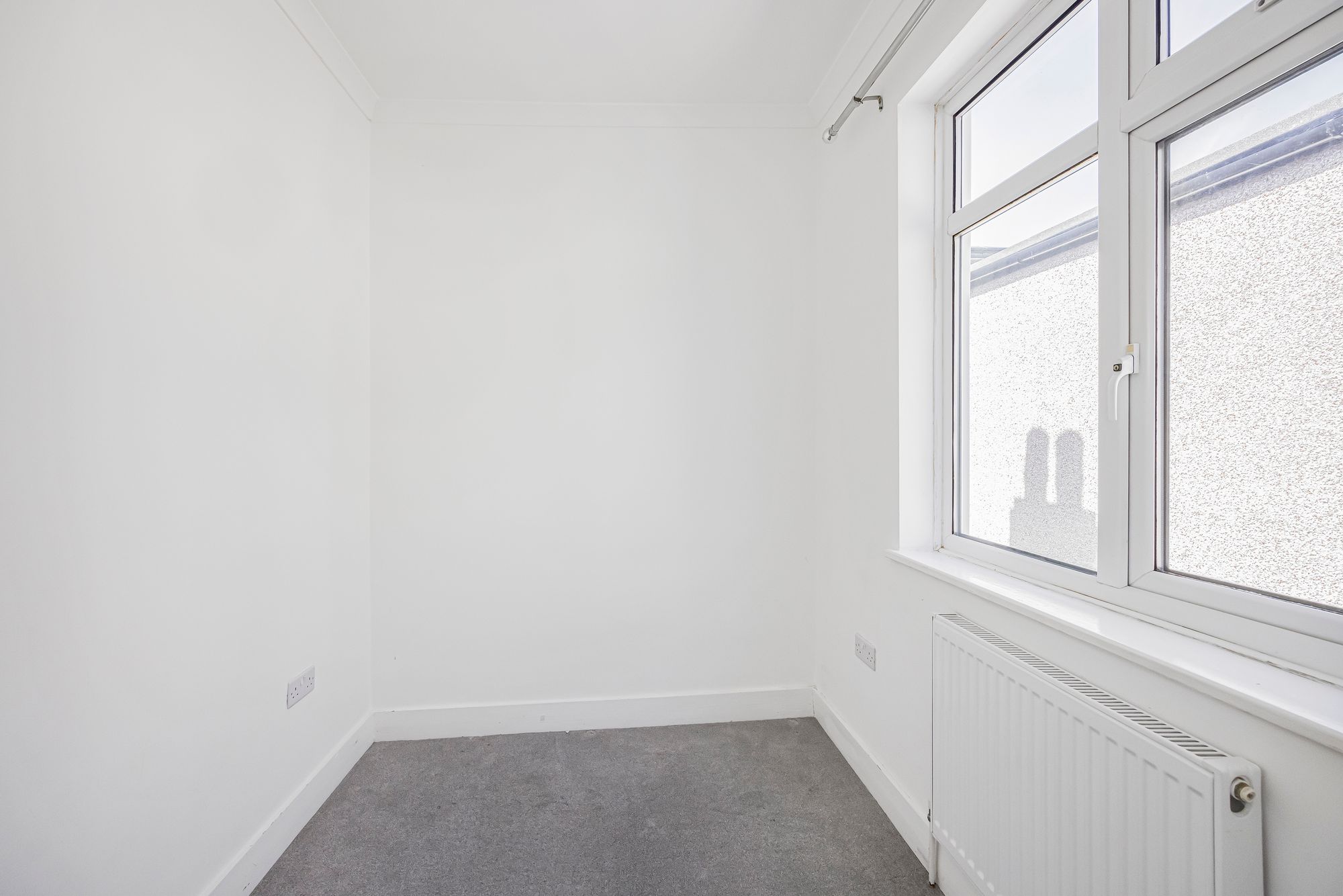 2 bed flat for sale in Park Road, Leyton, E10  - Property Image 10