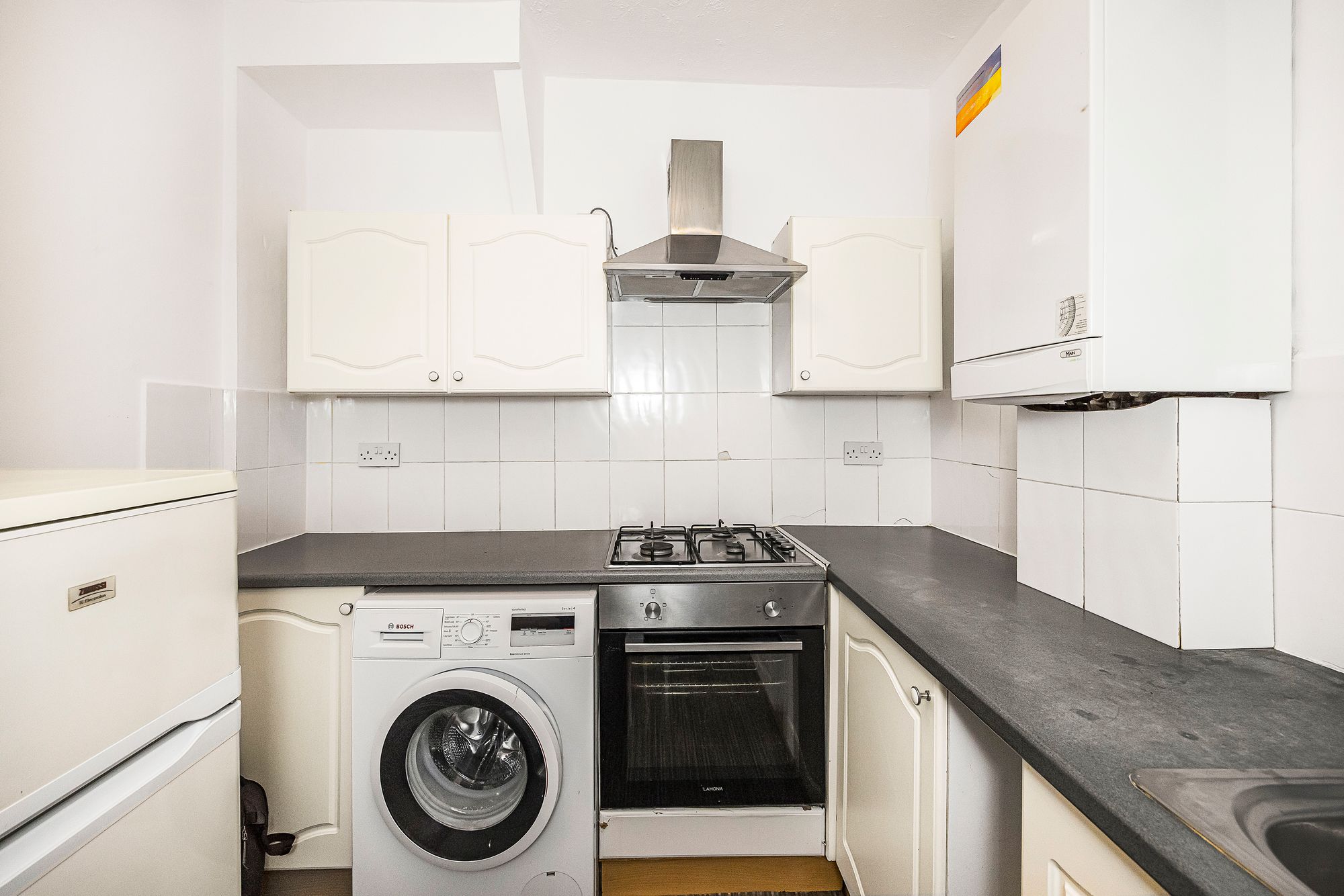 2 bed flat for sale in Albert Road, Leyton, E10 2